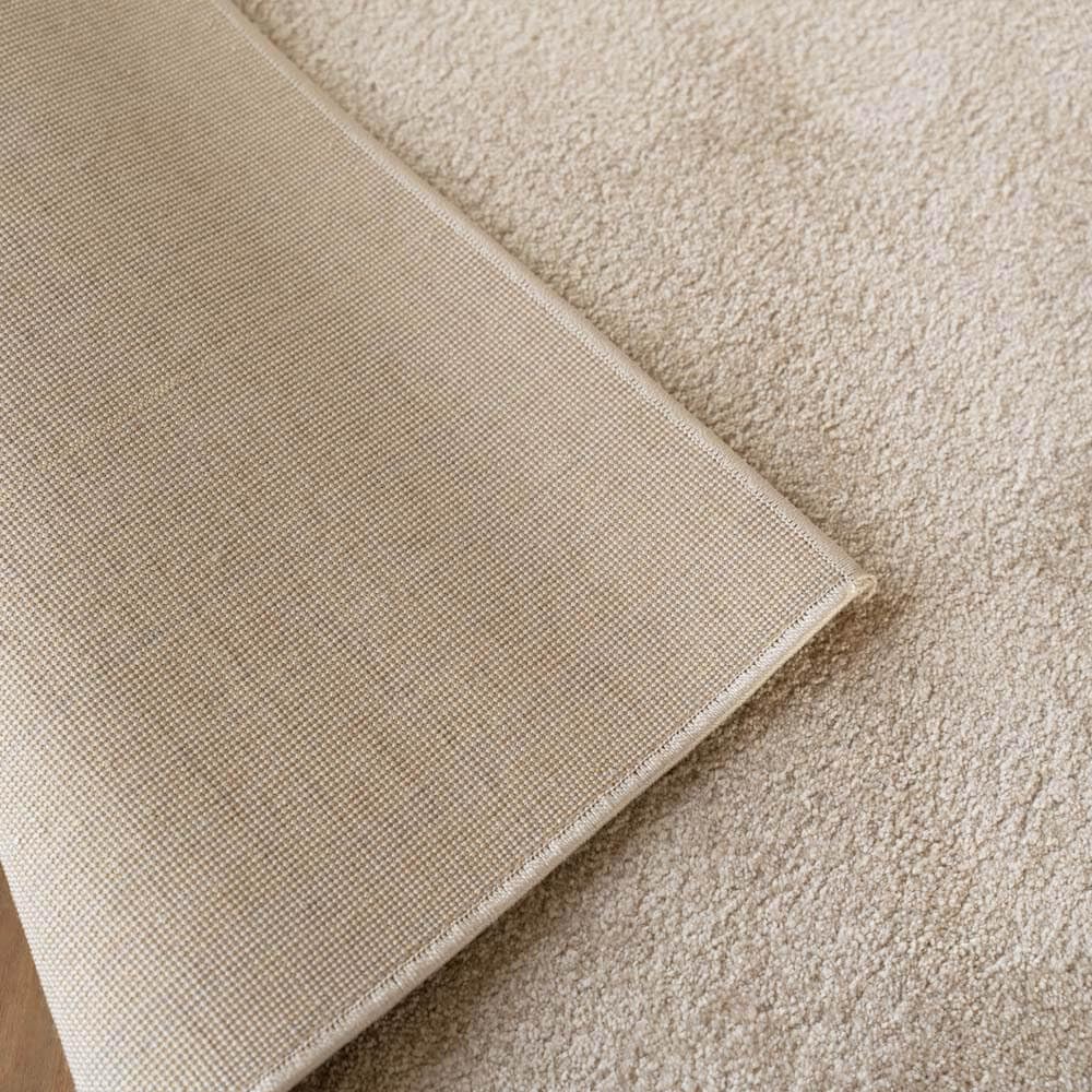 Home Deluxe - Tapis FOFI - Couleur : Beige, Dimensions : 150 x 80 cm - Hypoallergénique, Hauteur des Poils : 1,5 cm, 100% polypropylène Friese I Tapis de Sol Tapis Design Shaggy