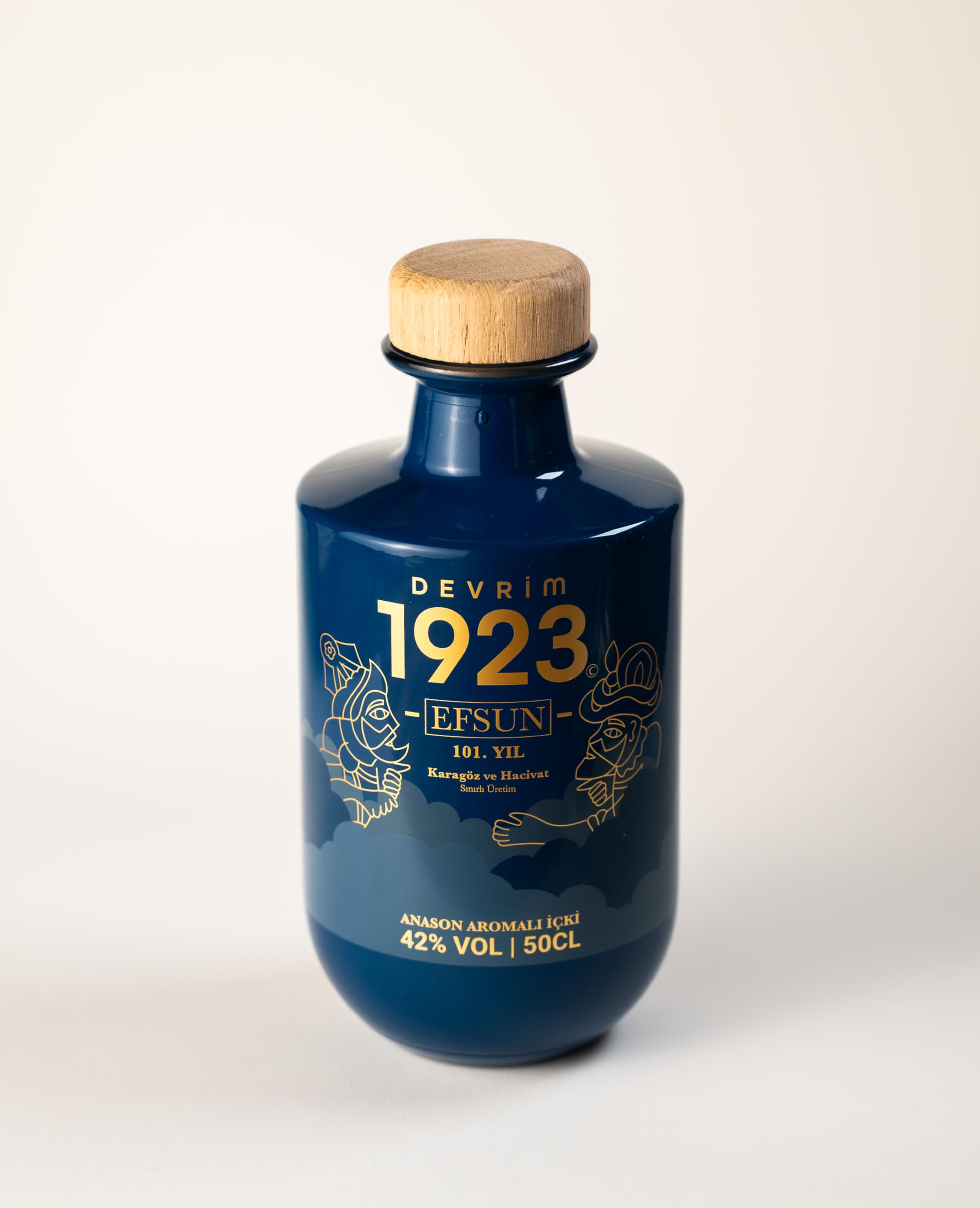 Devrim 1923 ''Efsun'' Raki - Limited Edition - Karagöz & Hacivat - 101. YIL