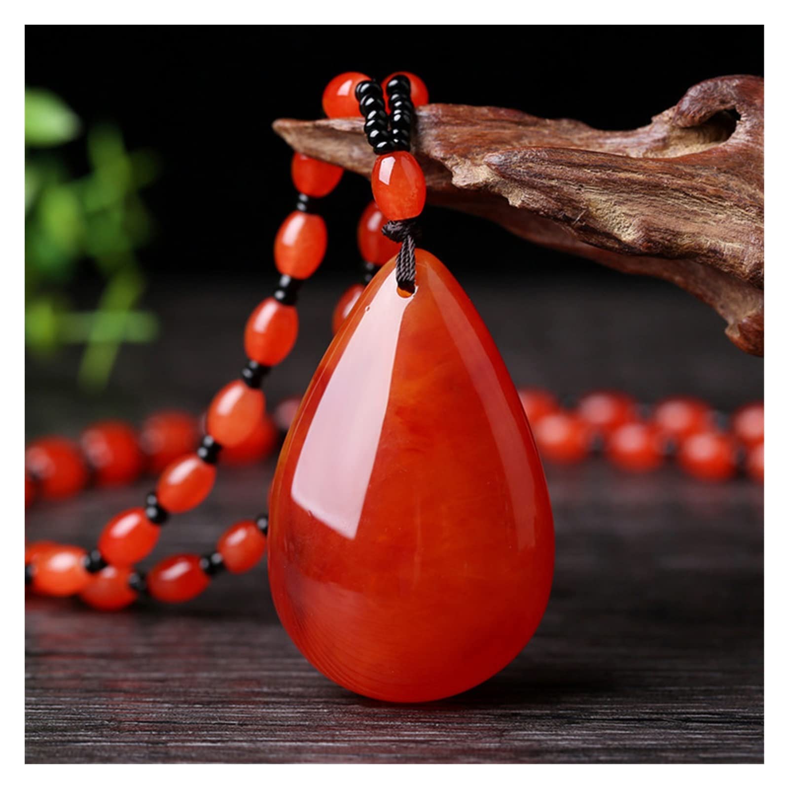 Amazon.co.jp: 模造翡翠ペンダントネックレスレディースメンズレッド