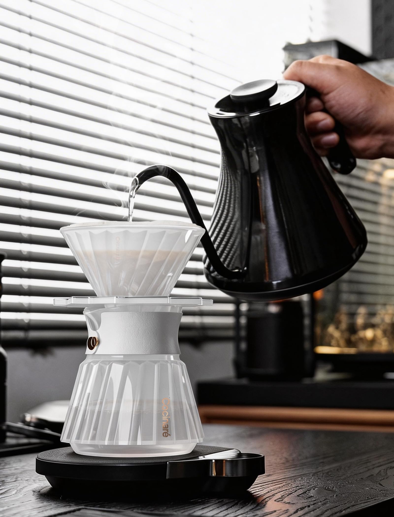 Cocinare Balance Pro Smart Kaffeewaage mit Timer und Wasserdurchflussmenge | Waage für Pour Over und Barista-Brauen, Brüh-Assistent-Modus, 0,05 g Präzision, 3,5 kg Digitalwaage, App-Steuerung (Silber)