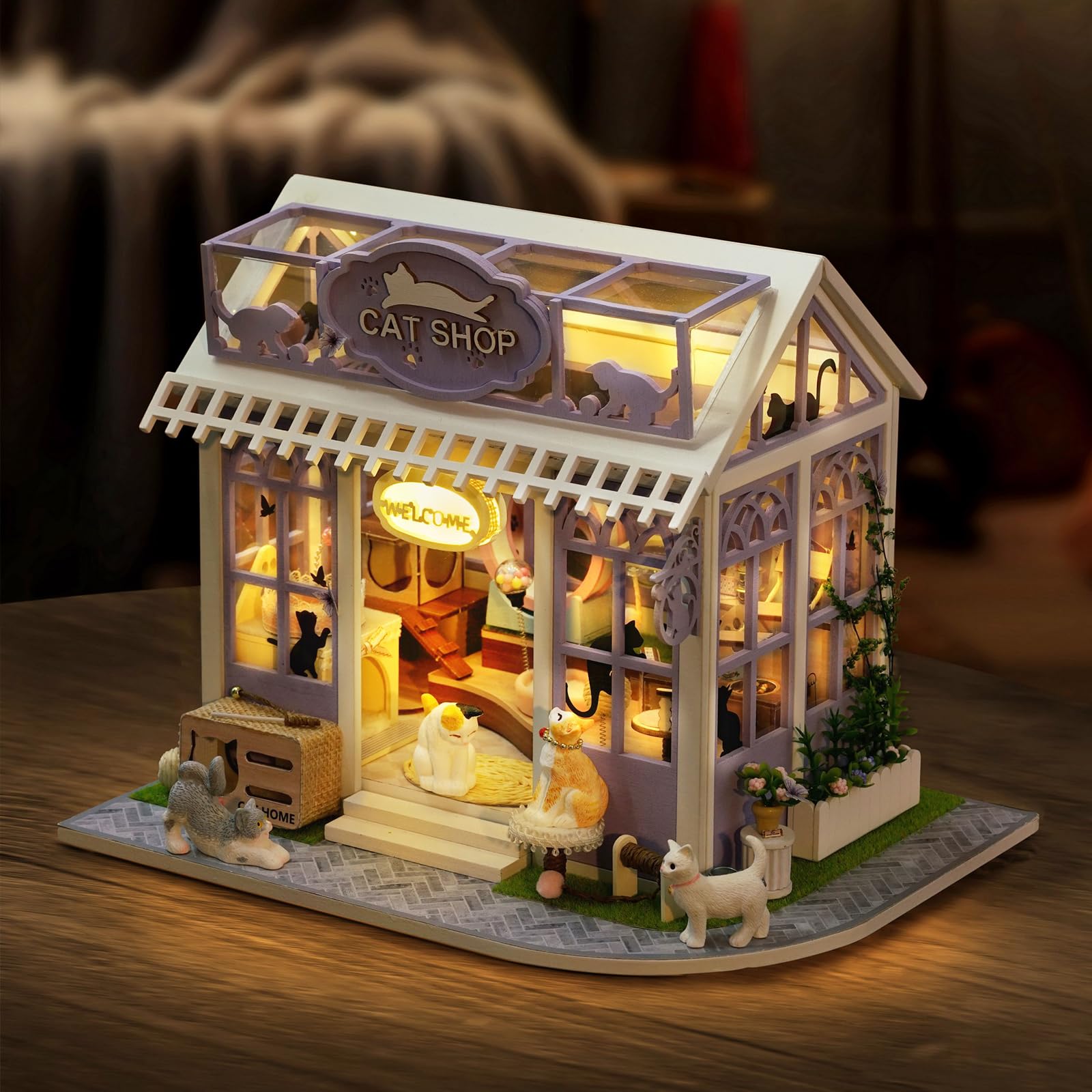 CUTEROOM Kit per casa in miniatura per adulti, mini kit di mobili in legno per casa delle bambole, kit fai da te per stanza creativa piccola casa per decorazione - Kitten Paradise
