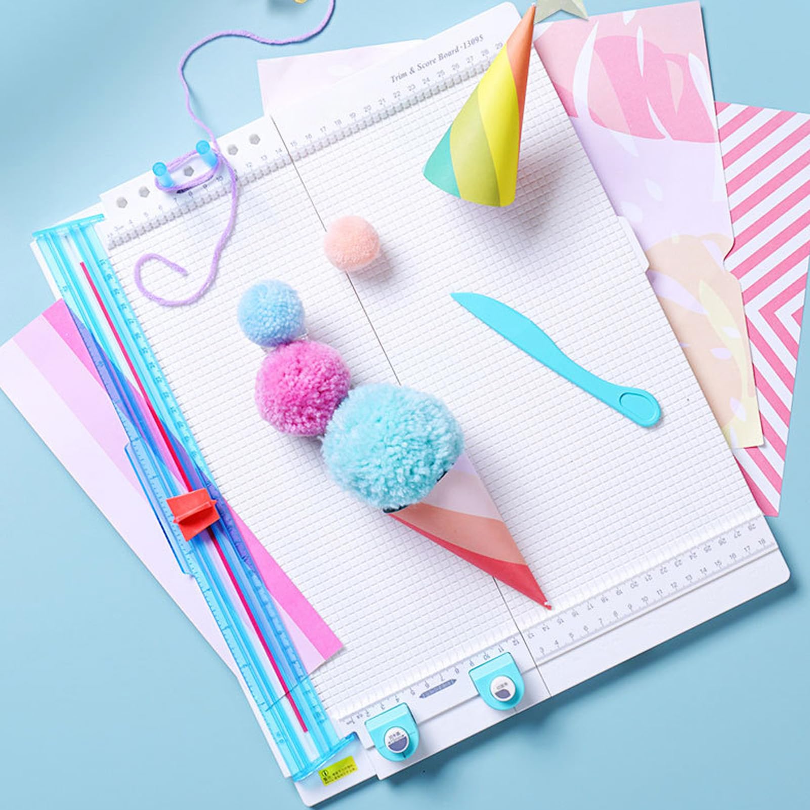 Fabater Wielofunkcyjna Tabliczka Wycinająca Przycinarka do Papieru 7 w 1, Przecinarka do Papieru Kraftowego, Składana Dziurkacz o Szerokości Cięcia 12,2 Cala A4, Ergonomiczna Konstrukcja, Przenośne