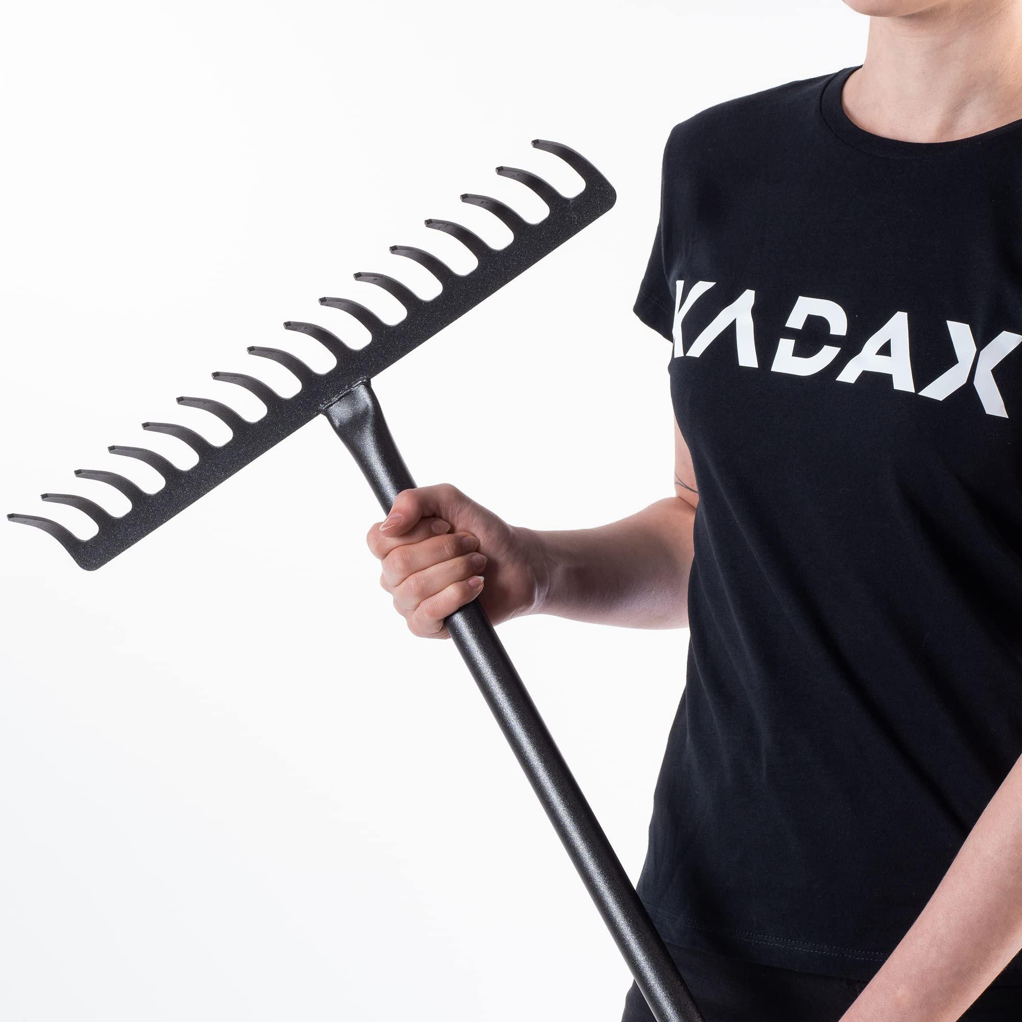 KADAX hark, brede hark met versterkte kop, metalen bladhark, bladhark met lange steel van hout, tuingereedschap voor wieden, bemesten, tuinhark voor gazon, bloemperken (18 tanden