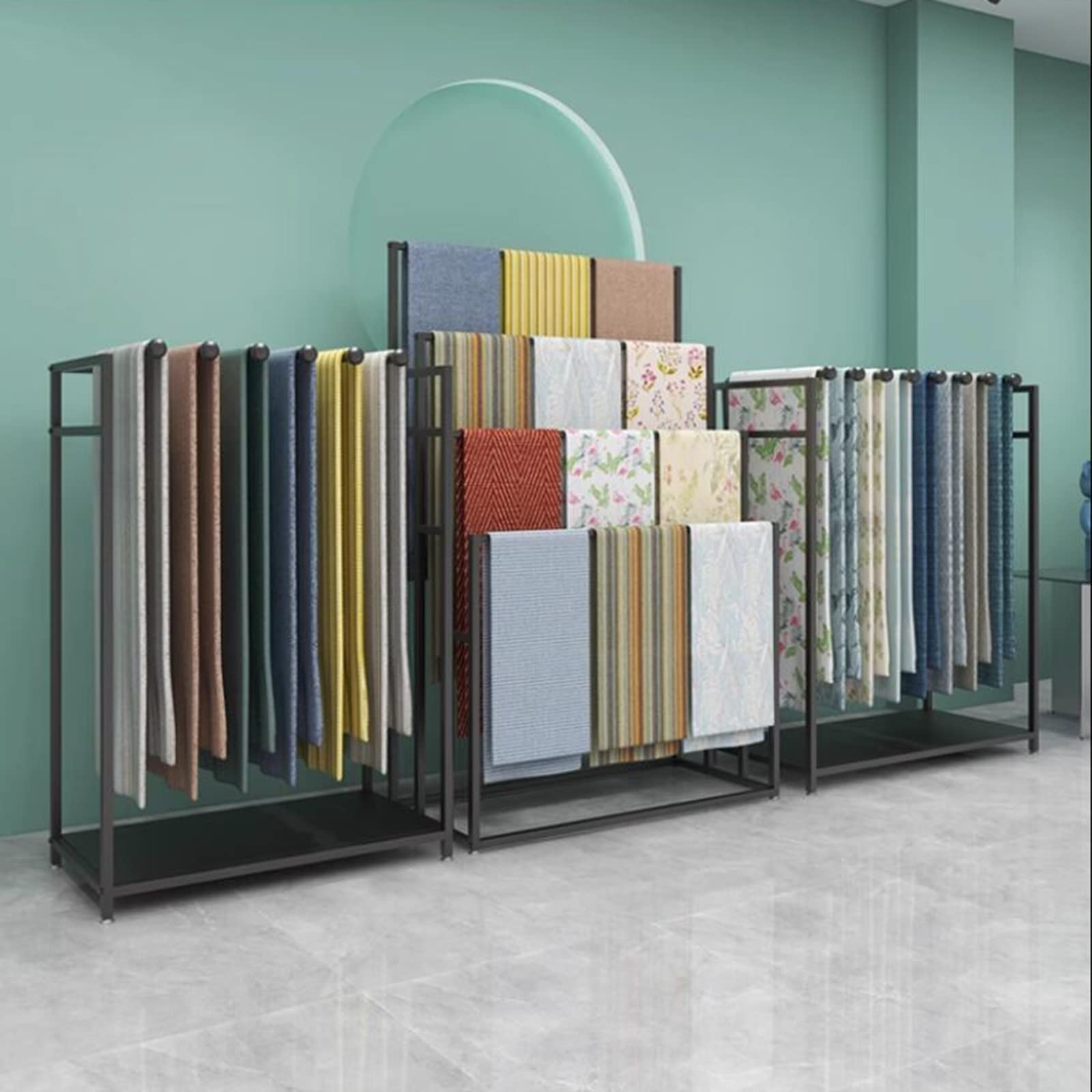 Générique Présentoir en métal Robuste pour courtepointes, draps, Foulards, Rideaux et Serviettes - Barre de Suspension pivotante - Peut Supporter jusqu'à 15 kg - Organisateur Commercial (Noir)