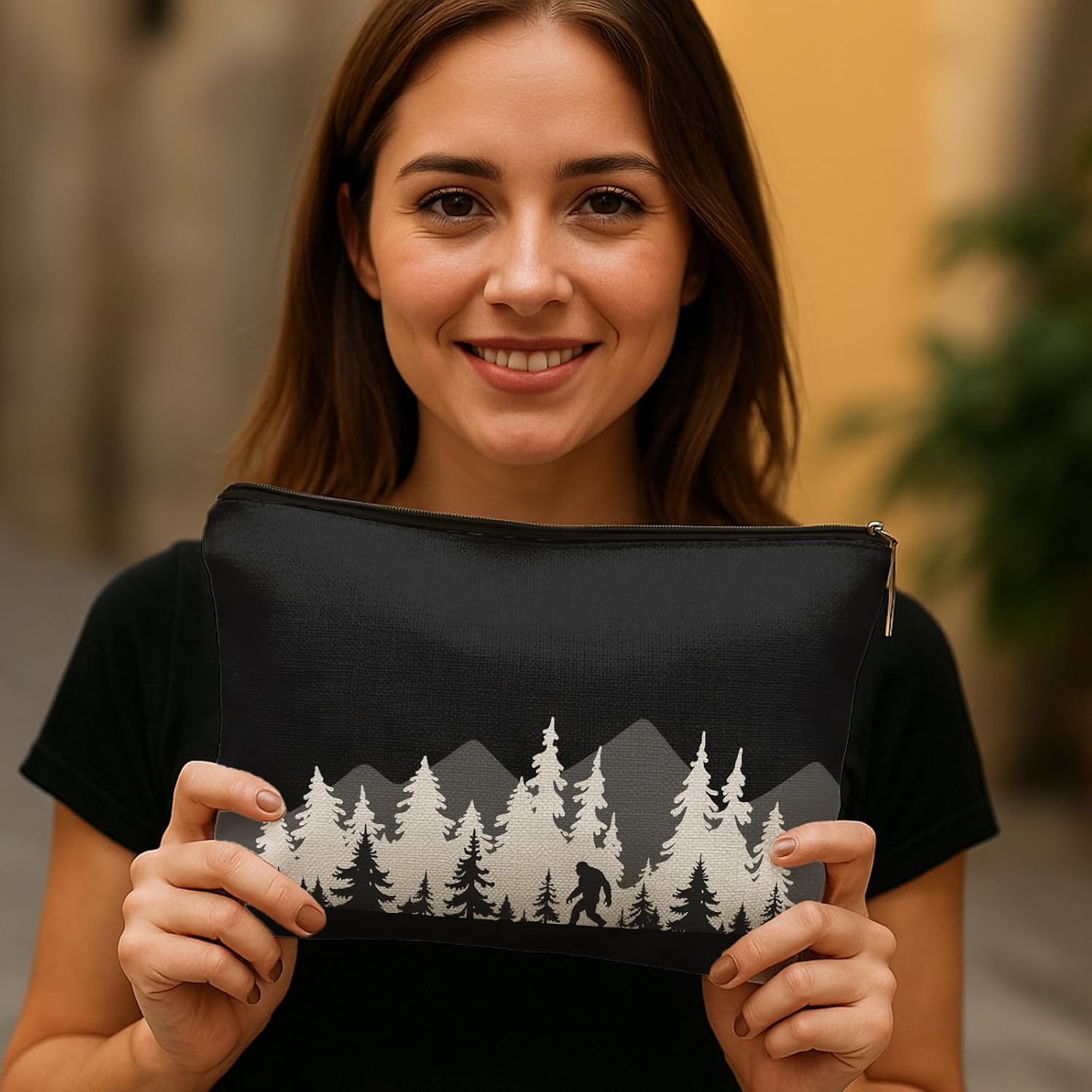 Bigfoot Camping Makeup Bag, Sasquatch Gifts Cosmetic Bags for Women, Gifts for Camping Hiking Lovers, Vintage Forest Bigfoot Makeup Zipper Pouch - Image 5