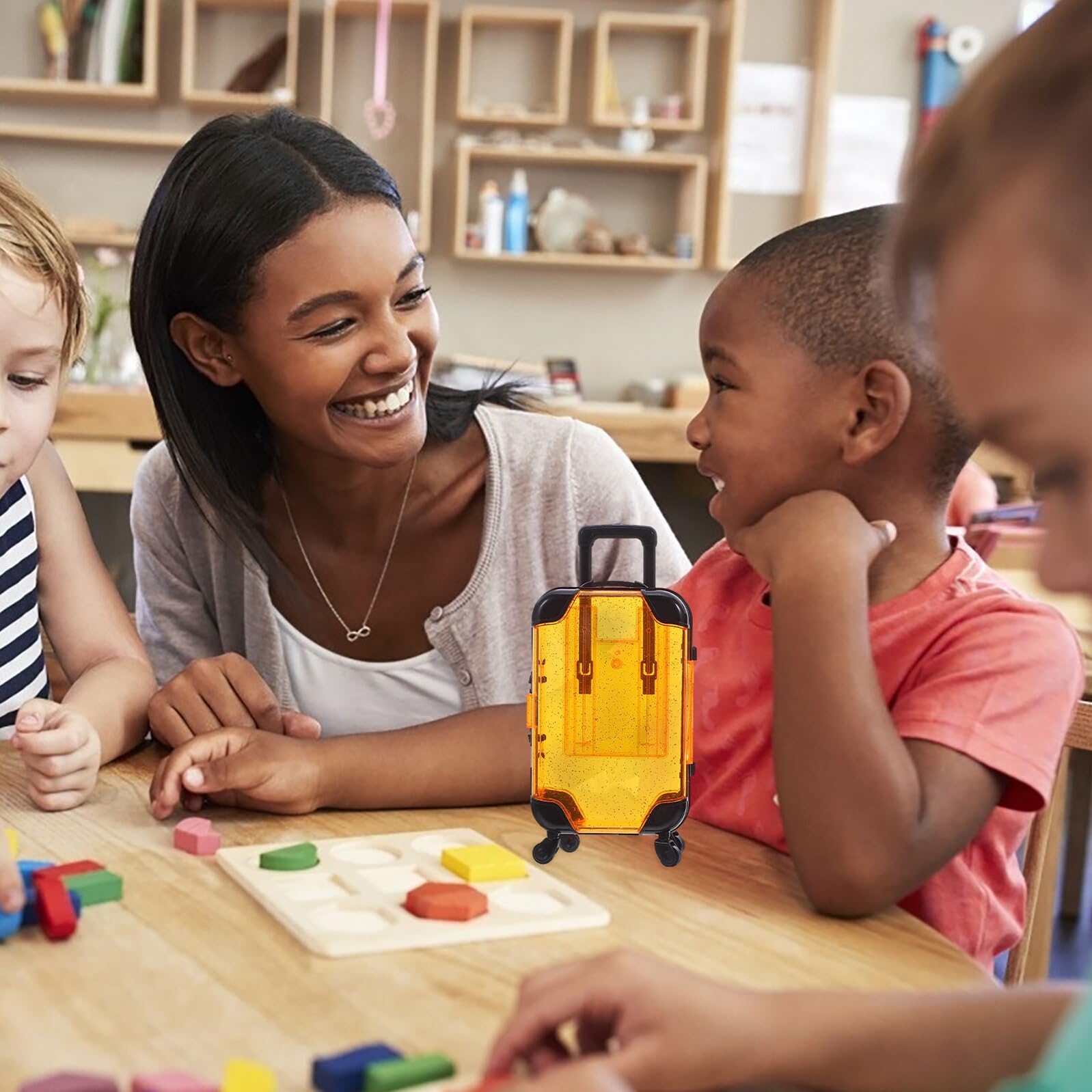 Gatuida Set da Gioco con Mini Valigia Giocattolo per 5 Pezzi Trolley di Simulazione Leggero con Ruote Lisce Gioco di Finzione Educativo per Viaggi