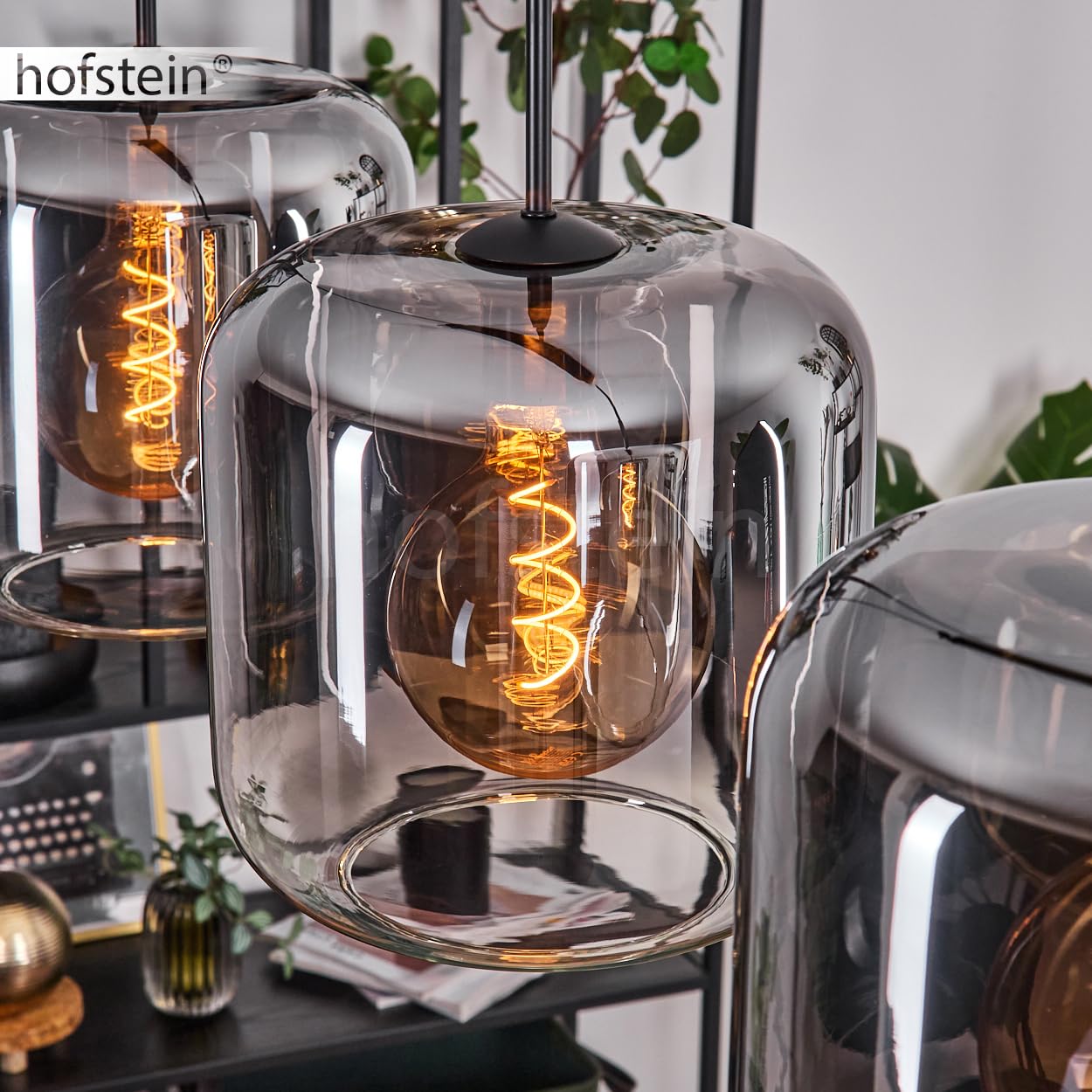 HOFSTEIN Hängeleuchte Lauden, 4-flammige Hängelampe aus Metall/Glas in Schwarz/Rauchfarben/Klar, moderne Pendelleuchte im Retro/Vintage-Design, Ø Schirme 25 cm, E27, Esszimmer, Küche, Wohnzimmer