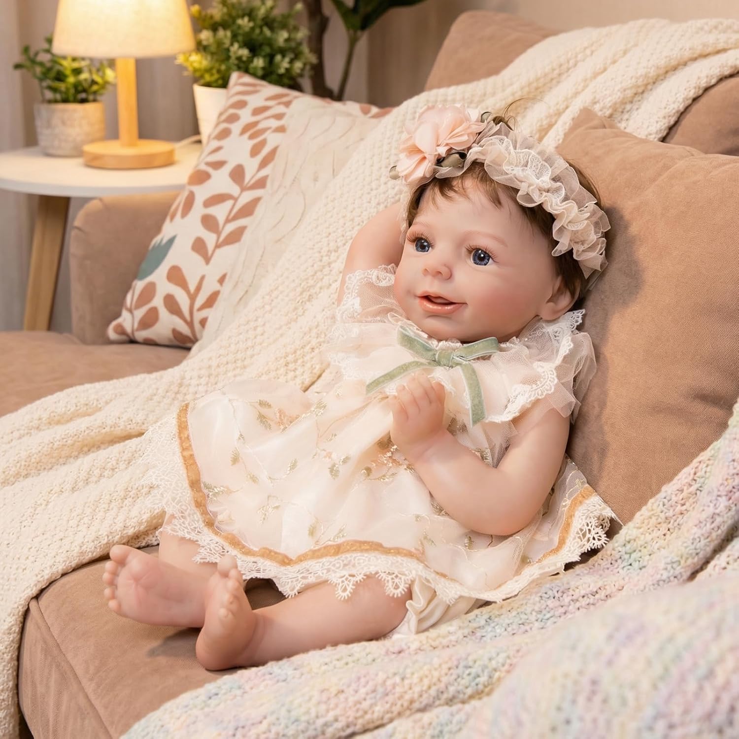 Full Vinyl Reborn Baby Doll,20 inch Realistic Cute Baby Doll with Accessories,Great Gift for Girls and Casual Collector