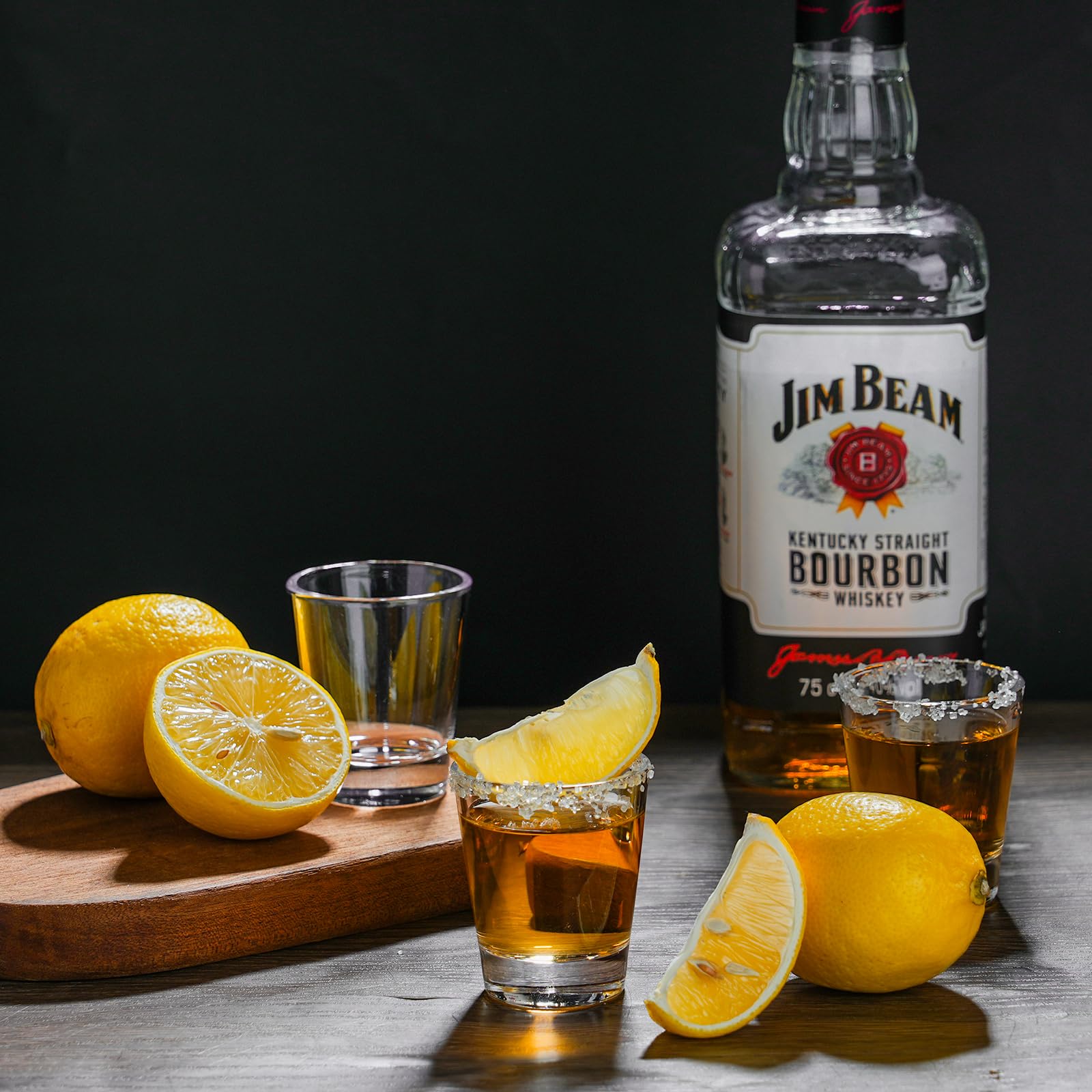 Jim Beam Red Stag Black Cherry Liqueur 32,5% Vol. 1l, image size:1600x1600