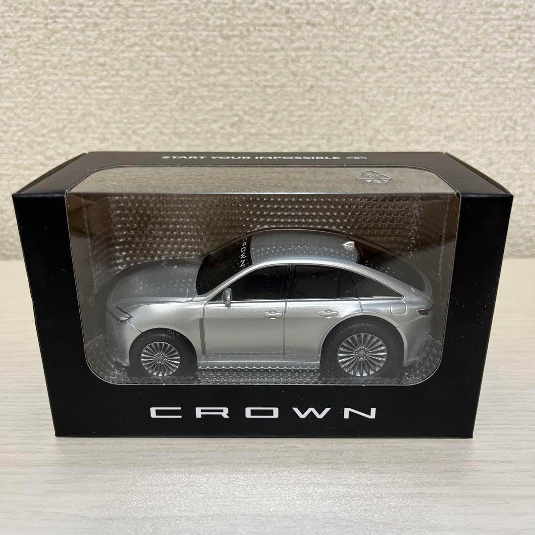 トヨタ ヴェルファイア クラウン ミニカー 3台セット　ブラック　シルバー　車 トヨタ ヴェルファイア &クラウン ミニカー 3台セット ブラック