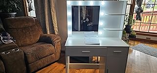 Review Image by Angela Hall