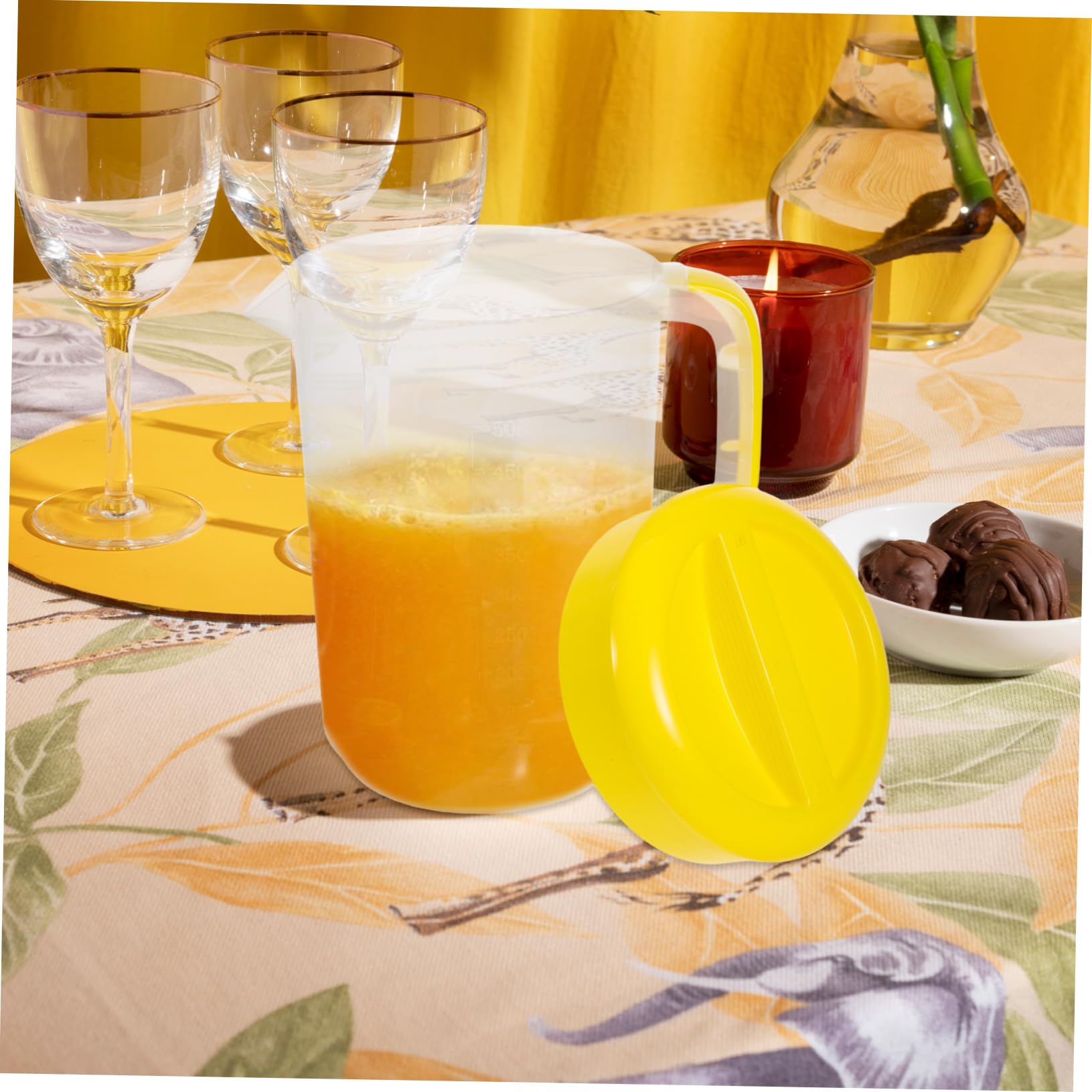 Alipis Jarra de Agua de Plástico Amarillo con Tapa, Gran Capacidad y Marcas de Medición, Ligera para Camping y Almacenamiento en Nevera, Paquete de 2 Unidades