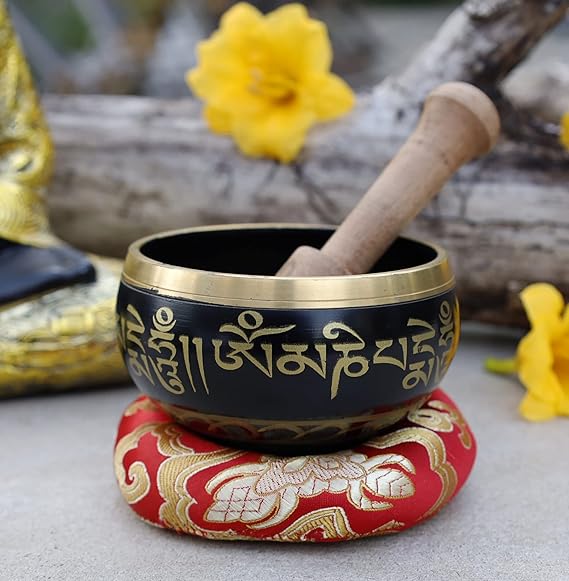 DharmaObjects Tibetan Meditation Om Mani Padme Hum Singing Bowl with Mallet