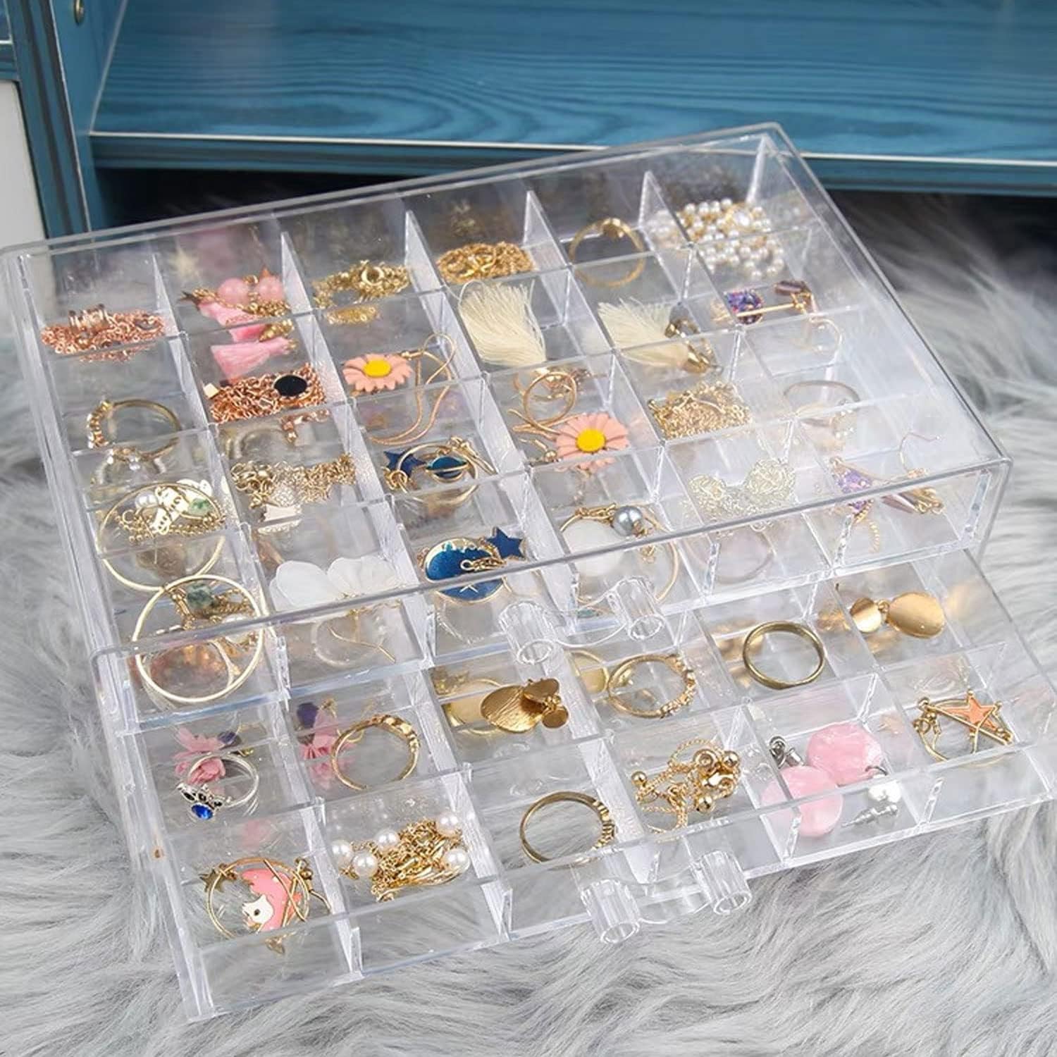CLUQMEIK Earring Organizer Box Clear Storage Acrylic for Earrings