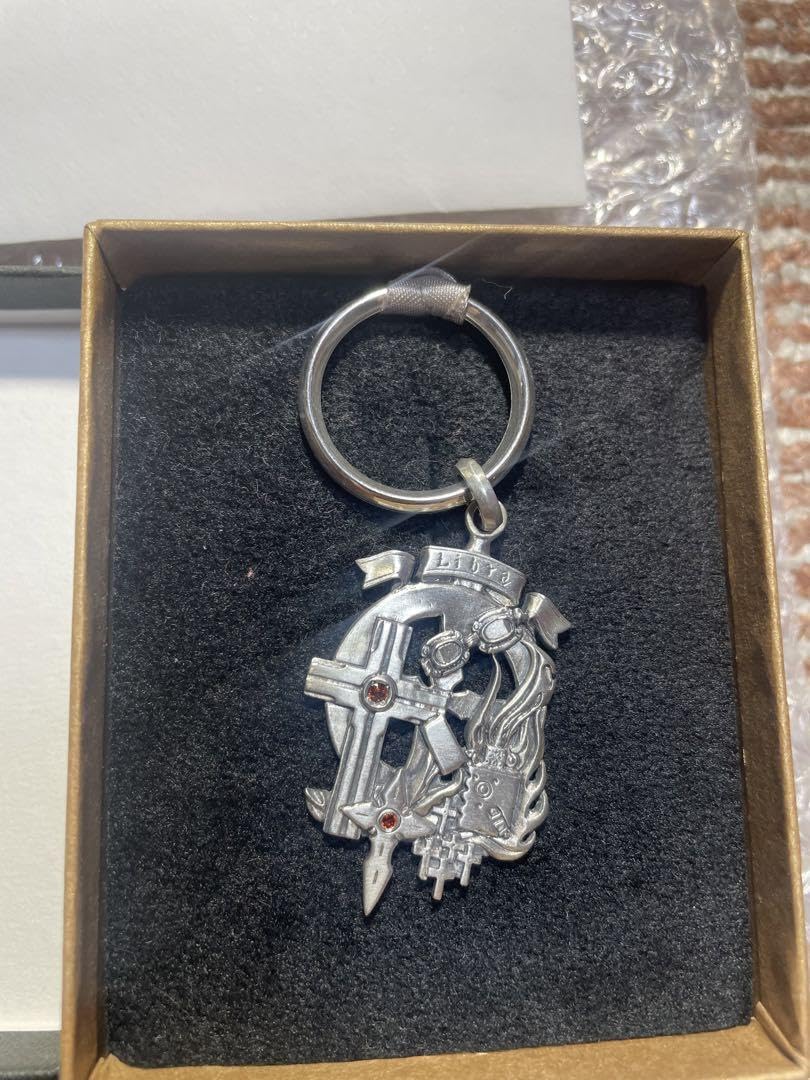 Amazon.co.jp: 血界戦線 シルバー925 キーホルダー レオナルド Amazon.co.jp: 血界戦線 シルバー925 キーホルダー レオナルド