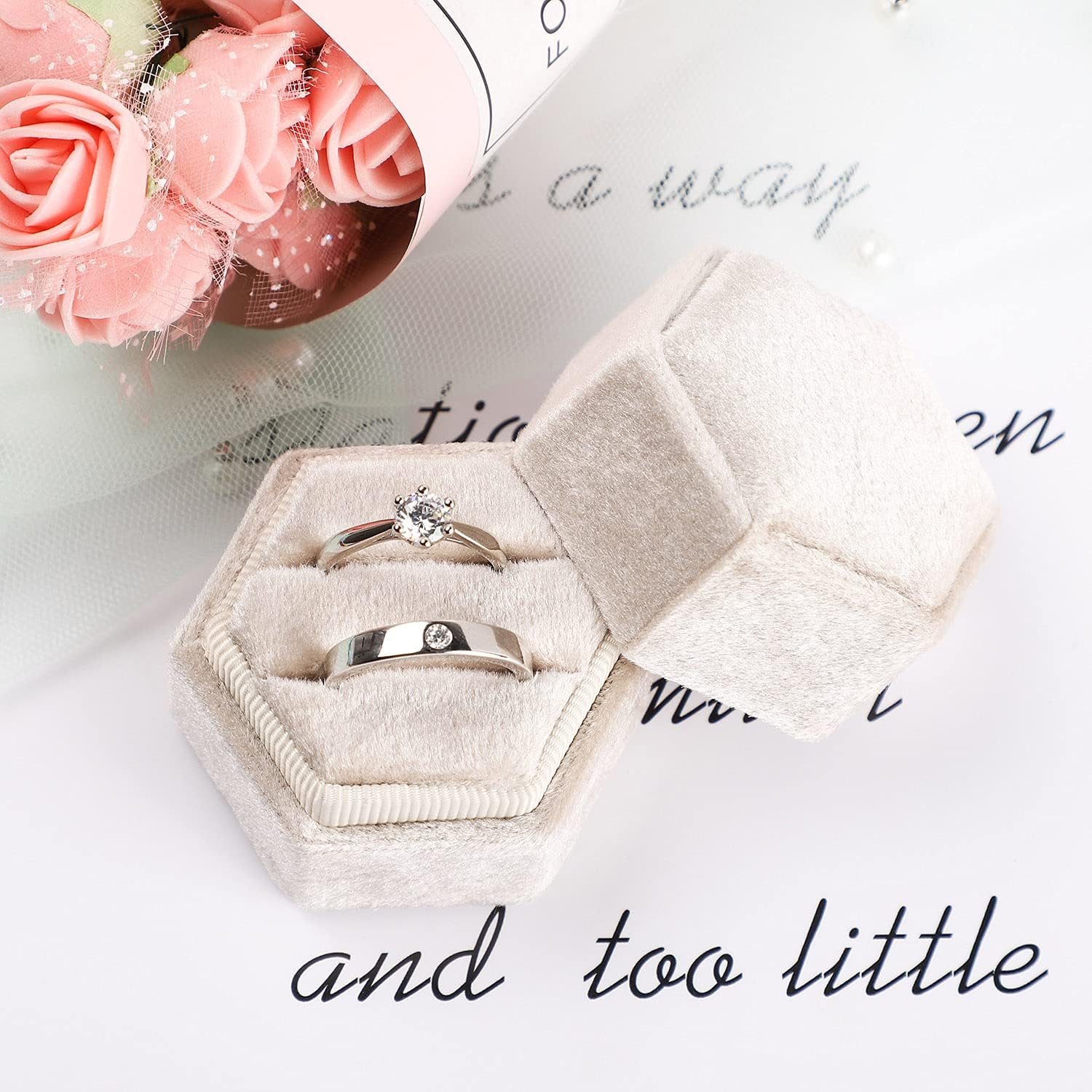 Wedding ring box for 3 rings | Beachweddingtips.com