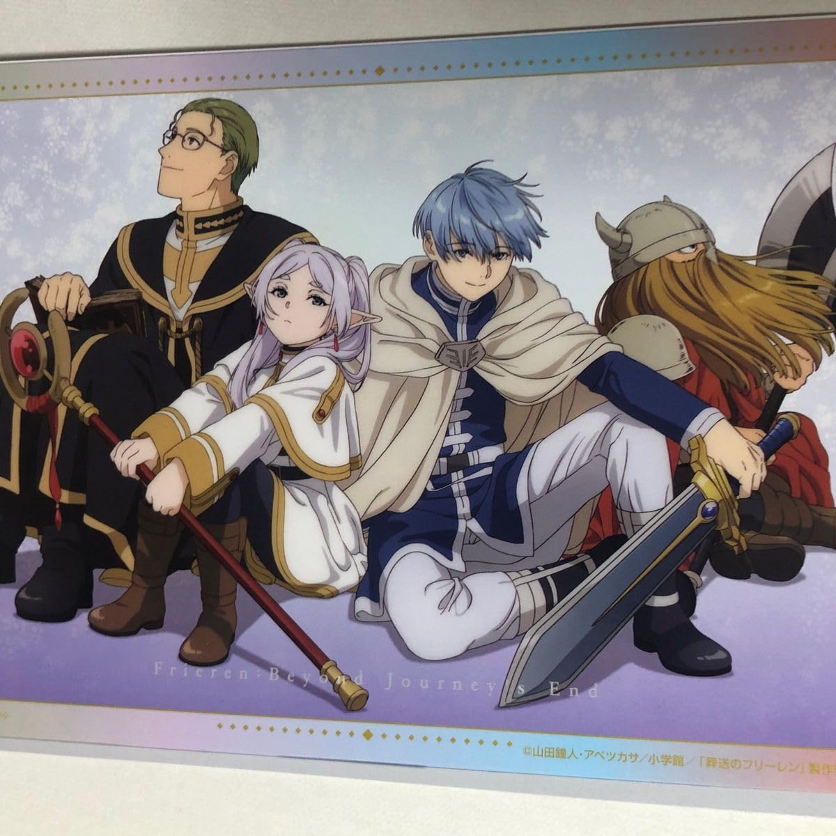 Amazon.co.jp: 葬送のフリーレン ビジュアルポスター勇者一行 2枚