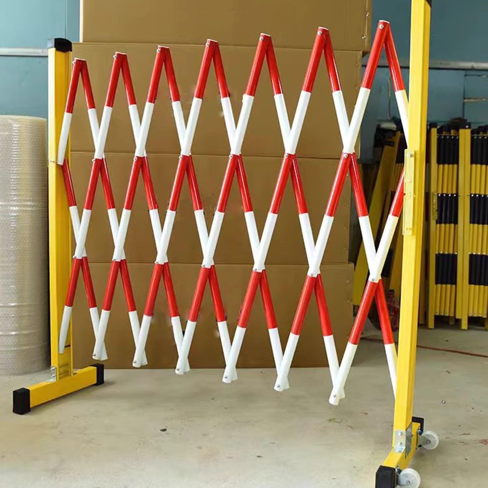 Barrière routière extensible rouge et blanche pour chantiers