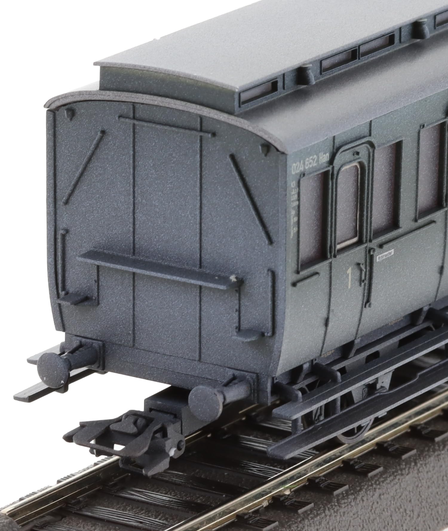 42048 H0 Abteilwagen-Set, DB. Ep. III verschneit