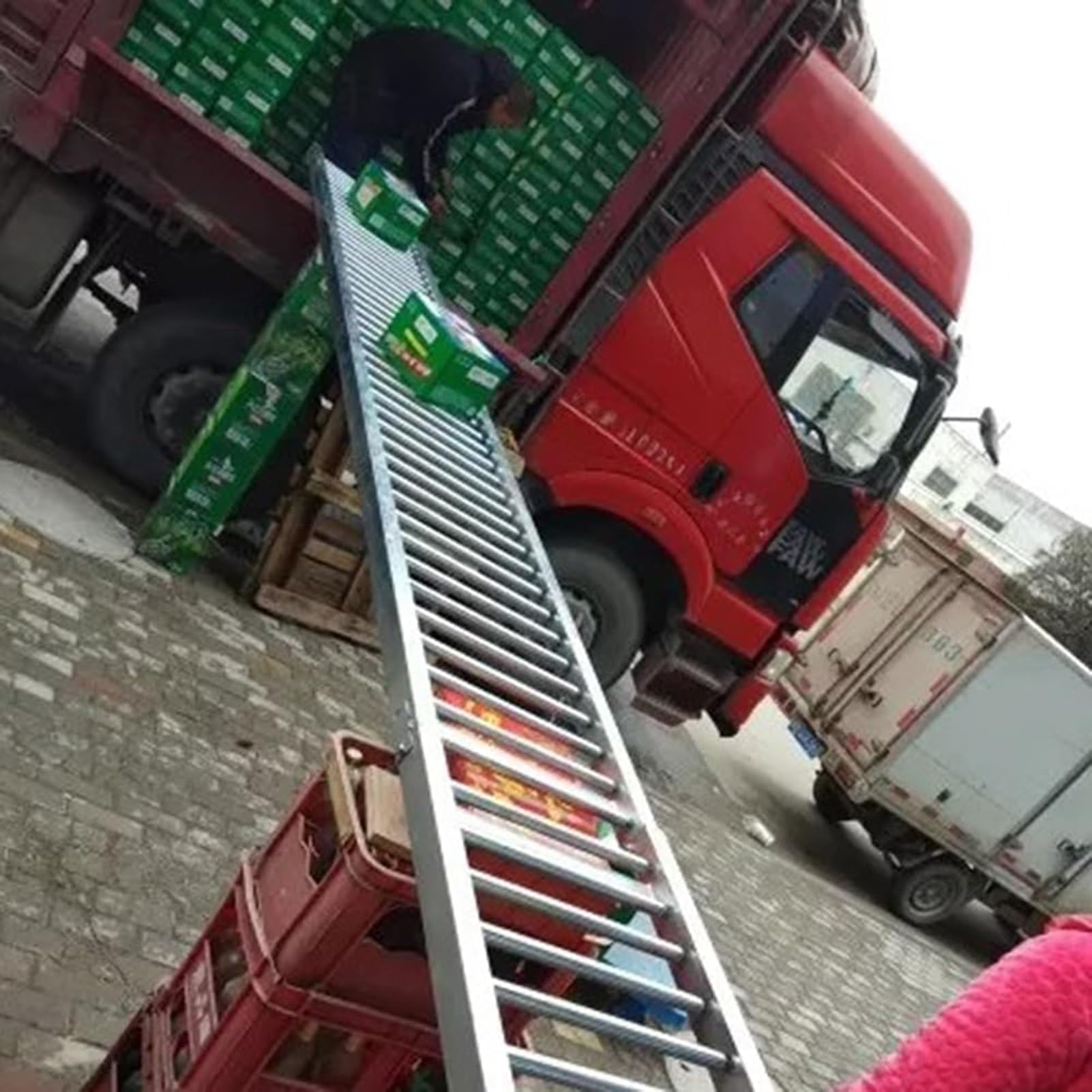Trasportatore a rulli leggero, 0,3 x 3 m, non alimentato per magazzini, fabbriche e celle frigorifere, perfetto per lo scarico delle consegne e soluzioni di stoccaggio pesanti.