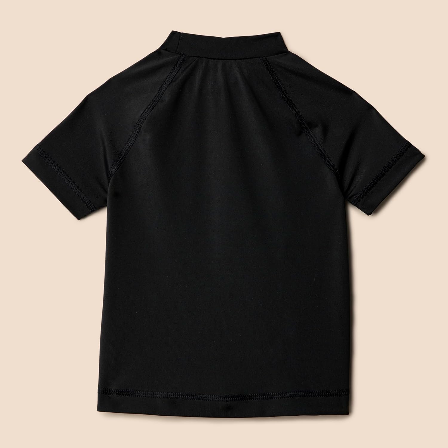 Amazon Essentials Boys and Toddlers' Short Sleeve Rashguard T-Shirt - Image 2