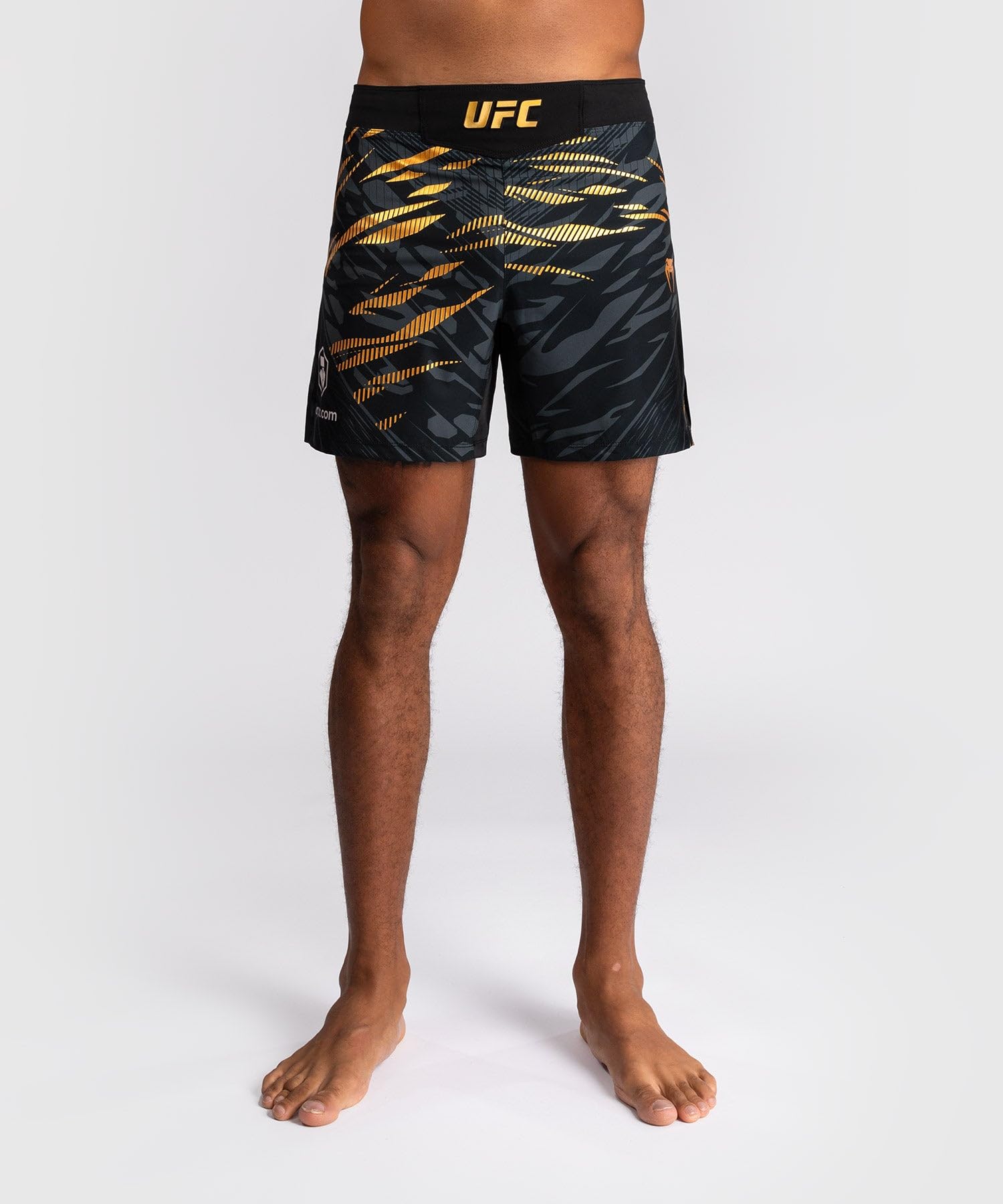 Venum Mens Authentic UFC Fusion Fight Night Fight Short - Short Fit
