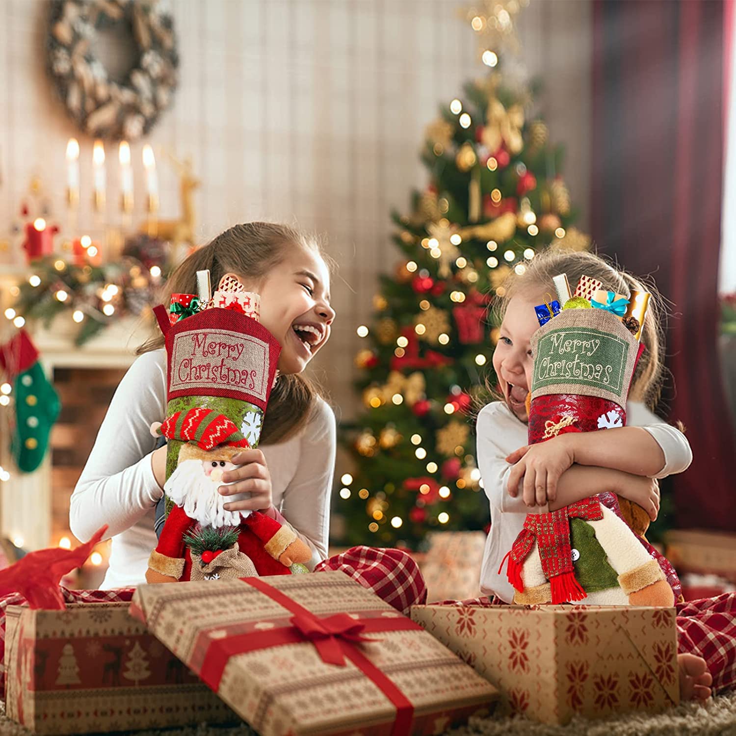 LATERN 3 Pezzi Calza di Natale, 46cm Calze di Natale Grandi Sacchetto Regalo con Babbo Natale, Pupazzo di Neve E Renna 3D con Fiocco di Neve per Decorazione della Festa di Natale delle Vacanze