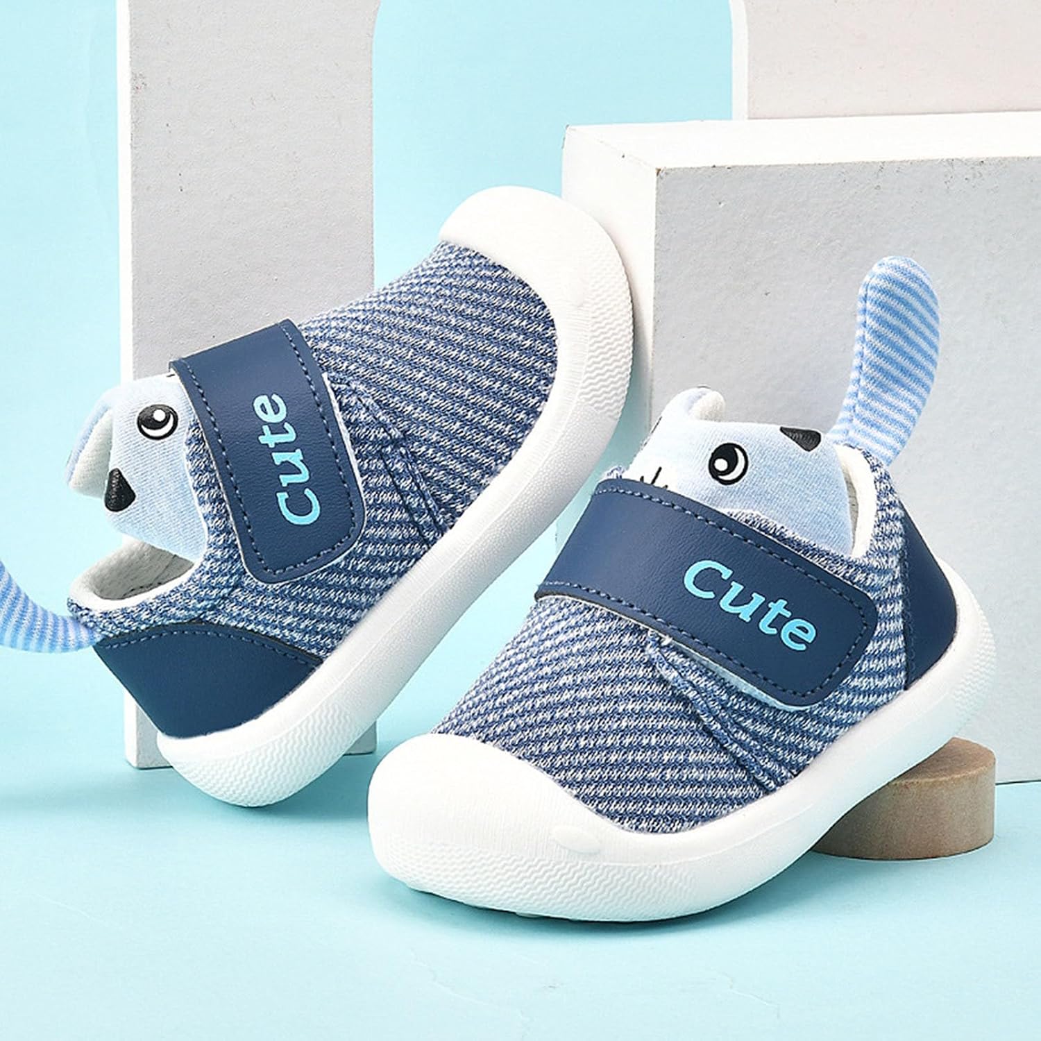 Toddler Squeaky Sneakers Flat Non Slip Strap First Walking Sport Shoes Baby Boys Girls Outdoor Lightweight Casual Shoes