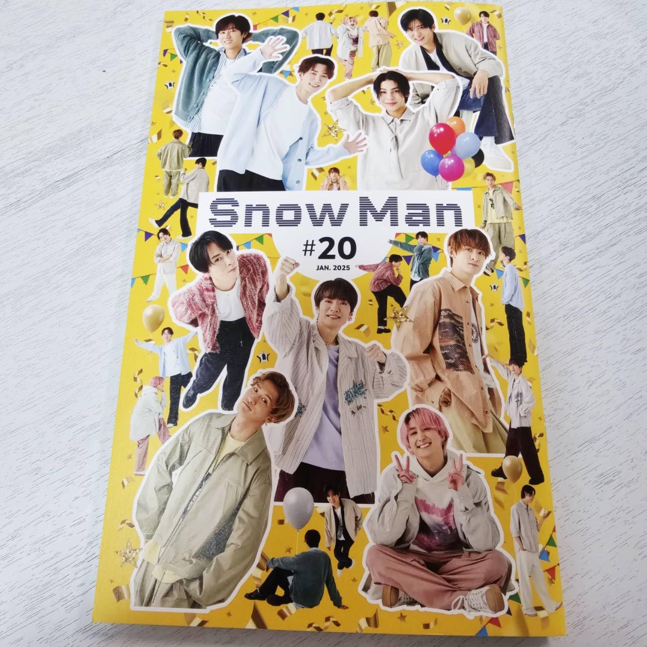 【まとめ売り】スノーマン　 Man 　雑誌　FC会報　DVD うちわ Amazon.co.jp: Snow Man 【ファンクラブ 会報】FC会報セット 4 8 12 16