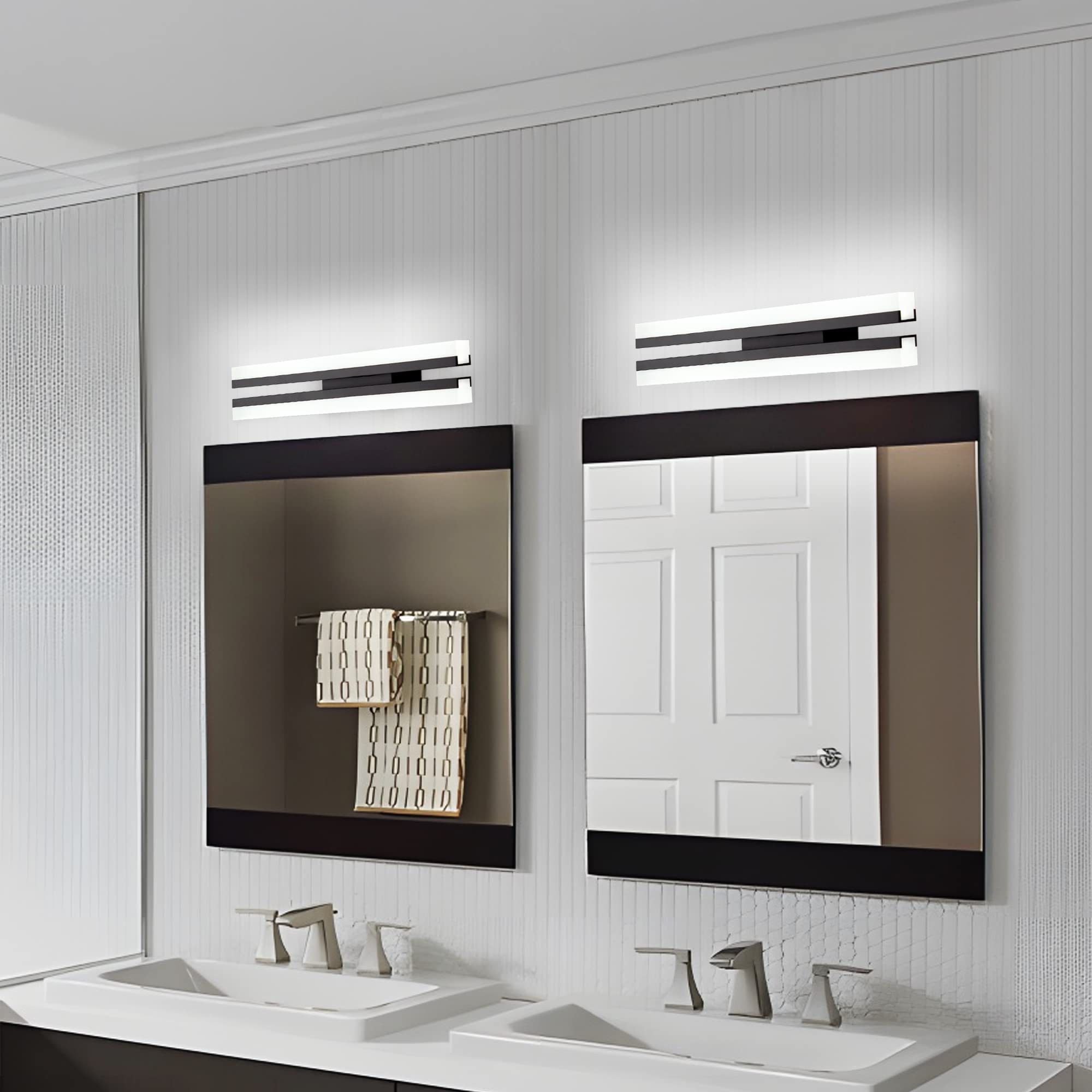 MantoLite Luminaires de Vanité LED 6000K 40CM 12W Noir Applique Murale Salle de Bain