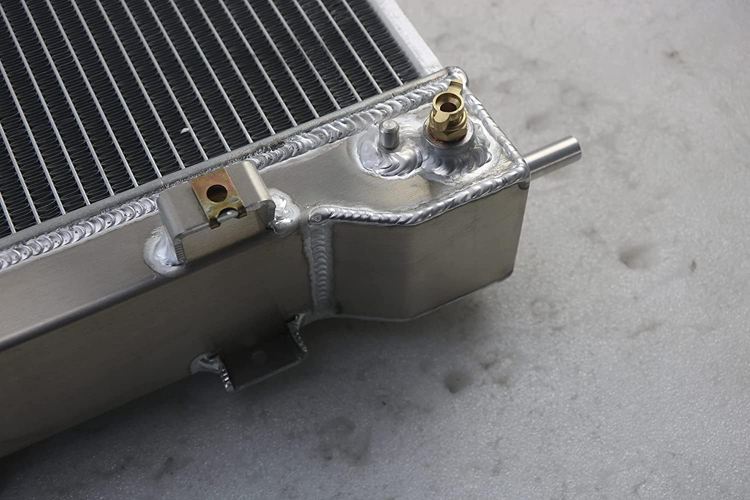 Aluminum Radiator for 1997 1998 1999 Dodge Dakota Durango 3.9 5.2 5.9 2 Row Radiators 97 98 99