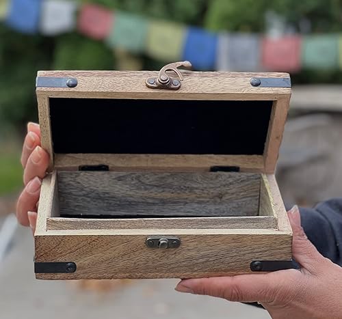 Miniatura 9 de KayJayStyles - Caja de almacenamiento de madera para la joyería, tallada a mano