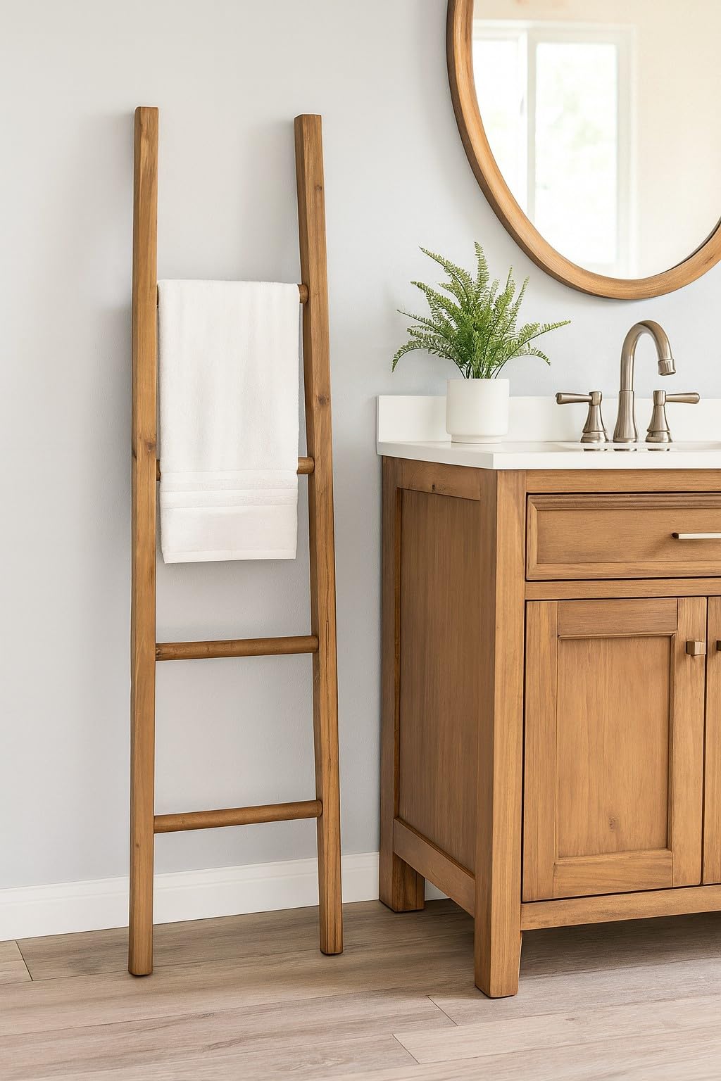 Biscottini Porta asciugamani in legno da terra 129x34,5x5 cm - Scala Appendi asciugamani da Parete - Scaletta Portasciugamani da Bagno Stile Moderno - Scala Decorativa Appendiabiti in legno massello