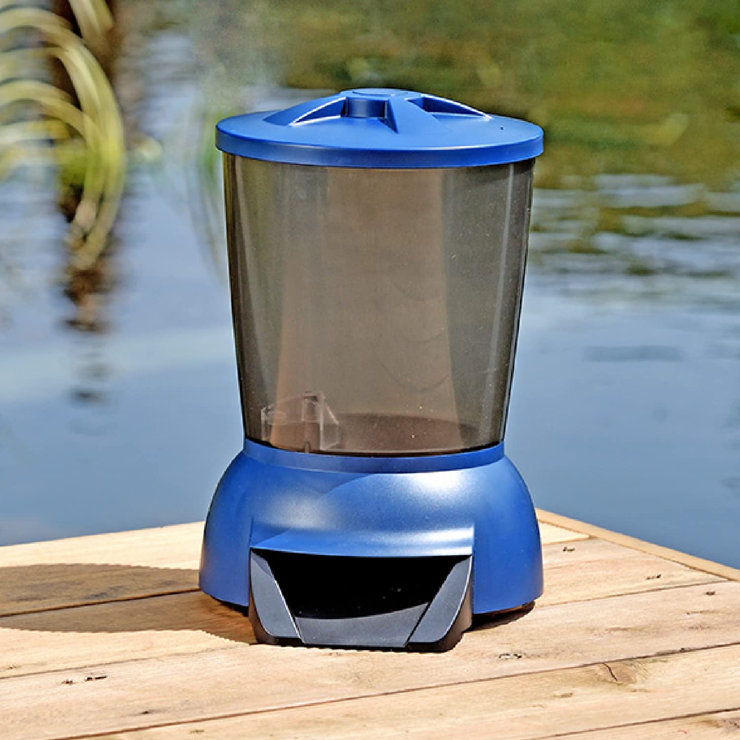 AquaForte Alimentador automático de peces de 5 litros con baterías de 1,5 V y transformador de 12 V, 6 comidas diarias, tiempo y cantidad de alimentación ajustables, pantalla LED, cable de 5 m