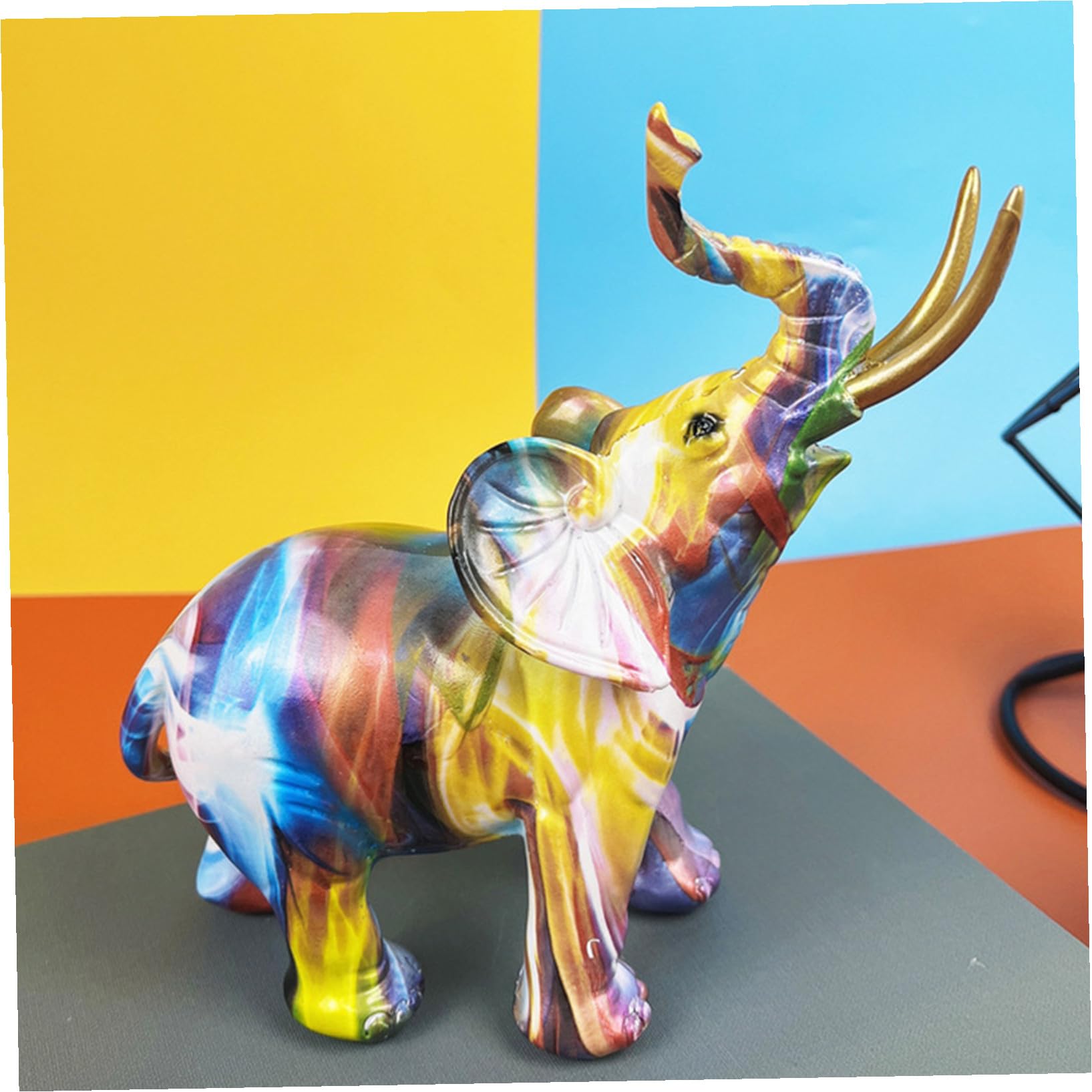 Mipcase Estatua de Elefante de Resina Artesanía Fina y Estilo Europeo Elegante para Decoración de Escritorio Interior para Oficina y Hogar