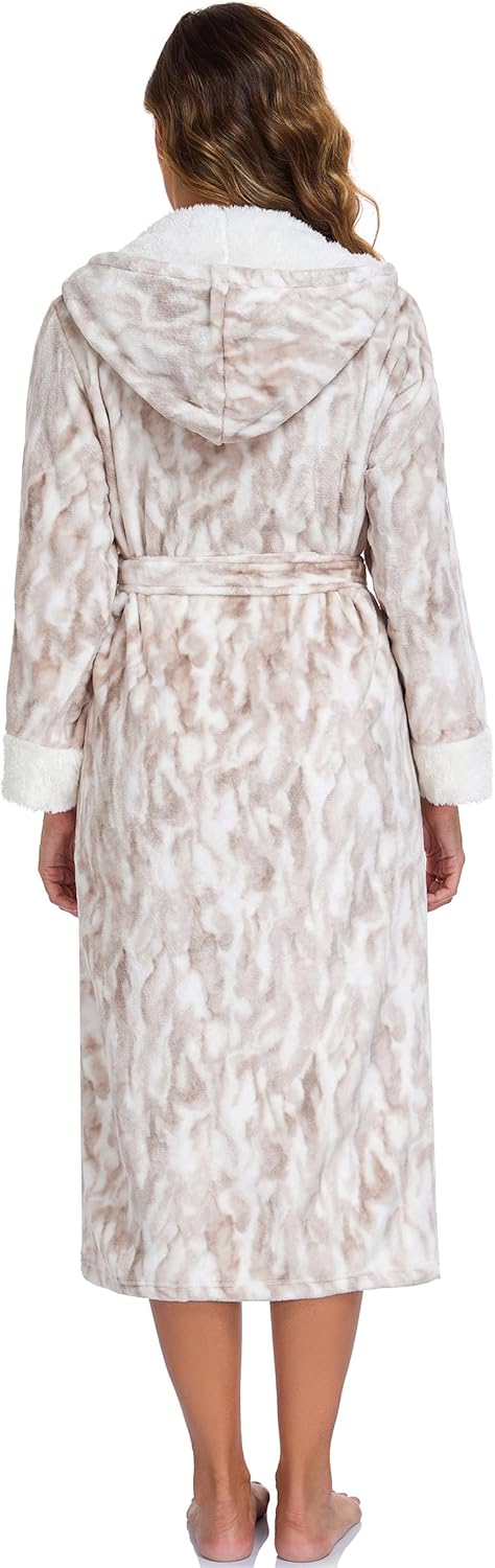 RONGTAI Womens Plush Fleece Hooded Bathrobe, Thick Nightgown Long Robe Sleepwear with Two Side Pockets and Belt - Image 2