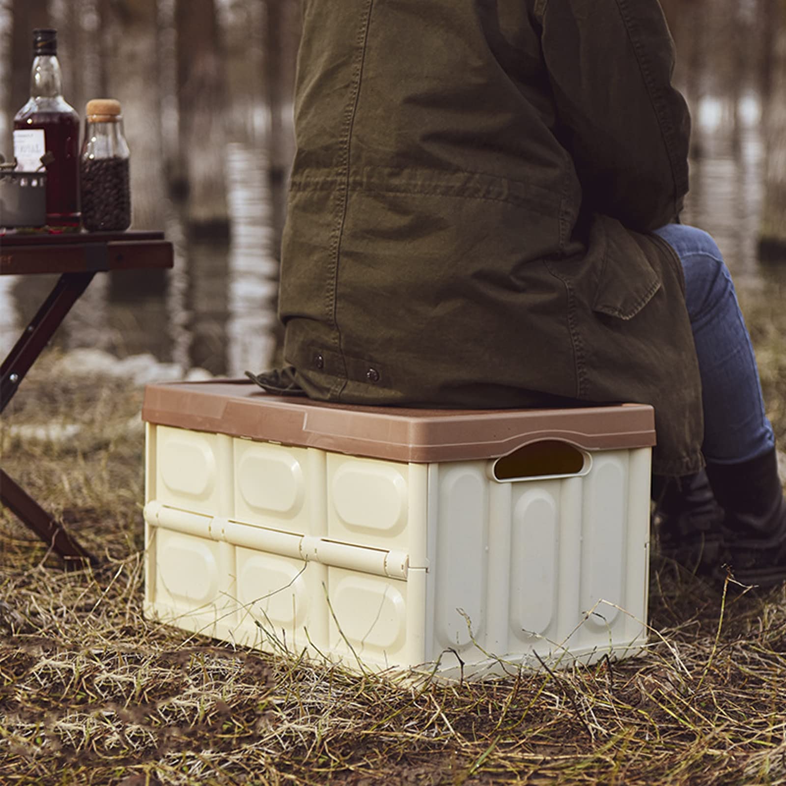 Faltbare Aufbewahrungsbox 55L Campingbox mit Holzdeckel und wasserdichter Tasche, groß Kofferraum Organizer Multifunktional Kunststoffkiste für Reisen im Freien, Camping, Familie,Khaki