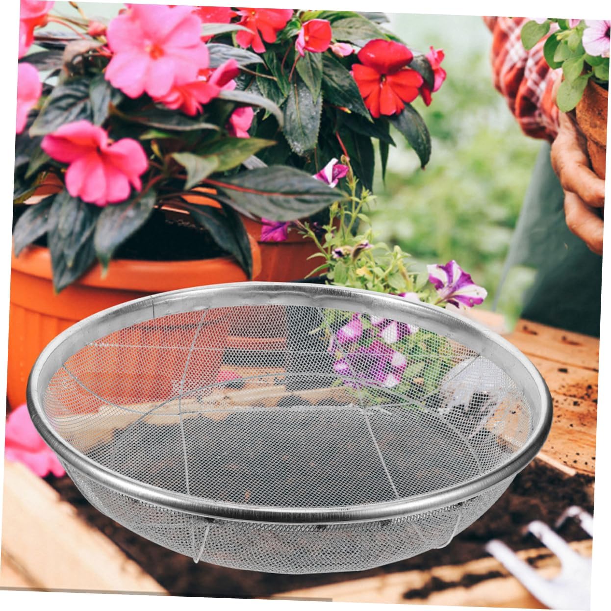 Garden Soil Sifter Stainless Steel Sieve for Rocks Essential Tool for Efficient Gardening and Planting for Compost Soil Filtering