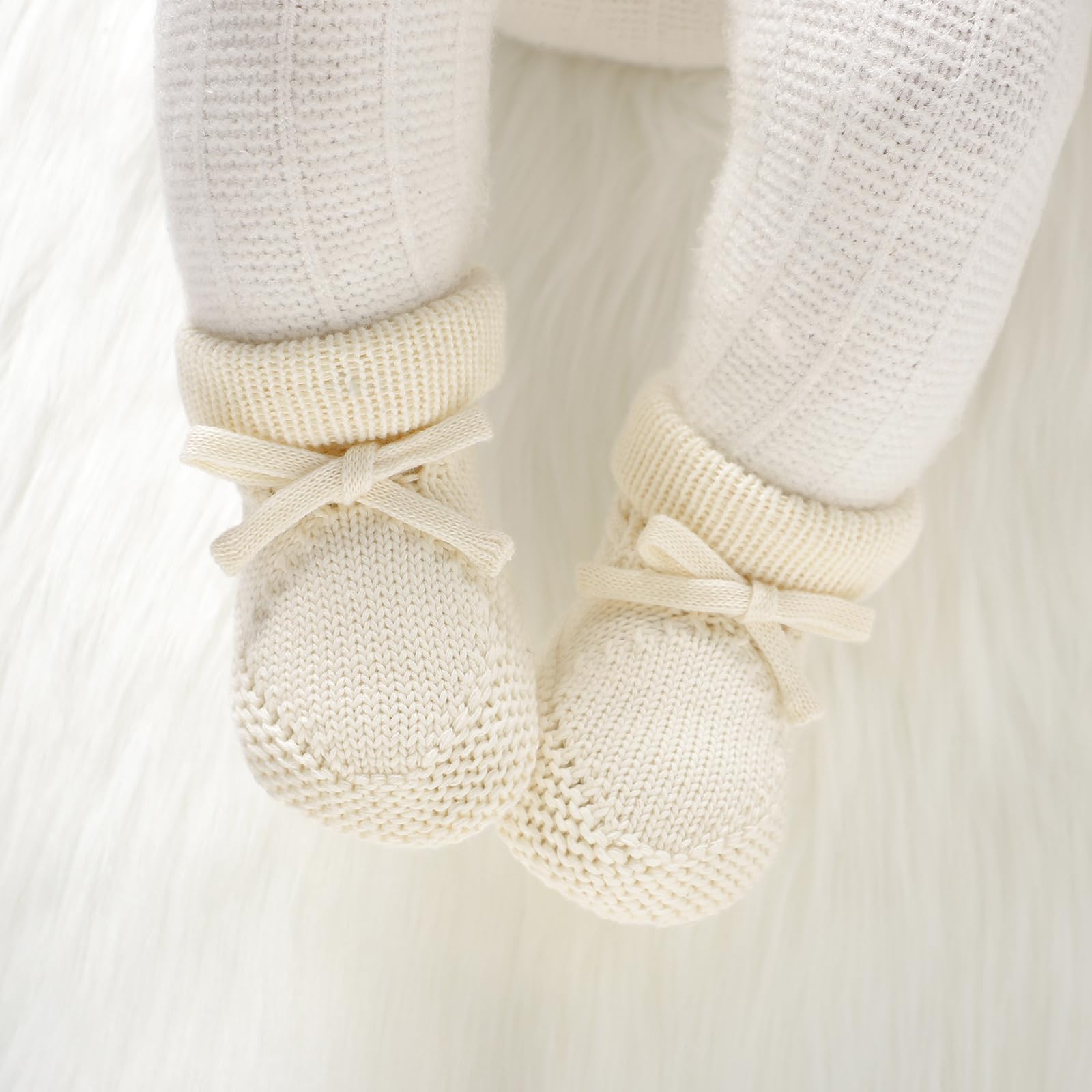 Hadetoto Newborn Baby Booties Cotton Knit Shoes Soft Cozy First Wakers Warm Booties for Toddler Infant Girl Boy (Cream, Infant, 0 Months, Age Range, US Footwear Size System, 3 Months, Medium)