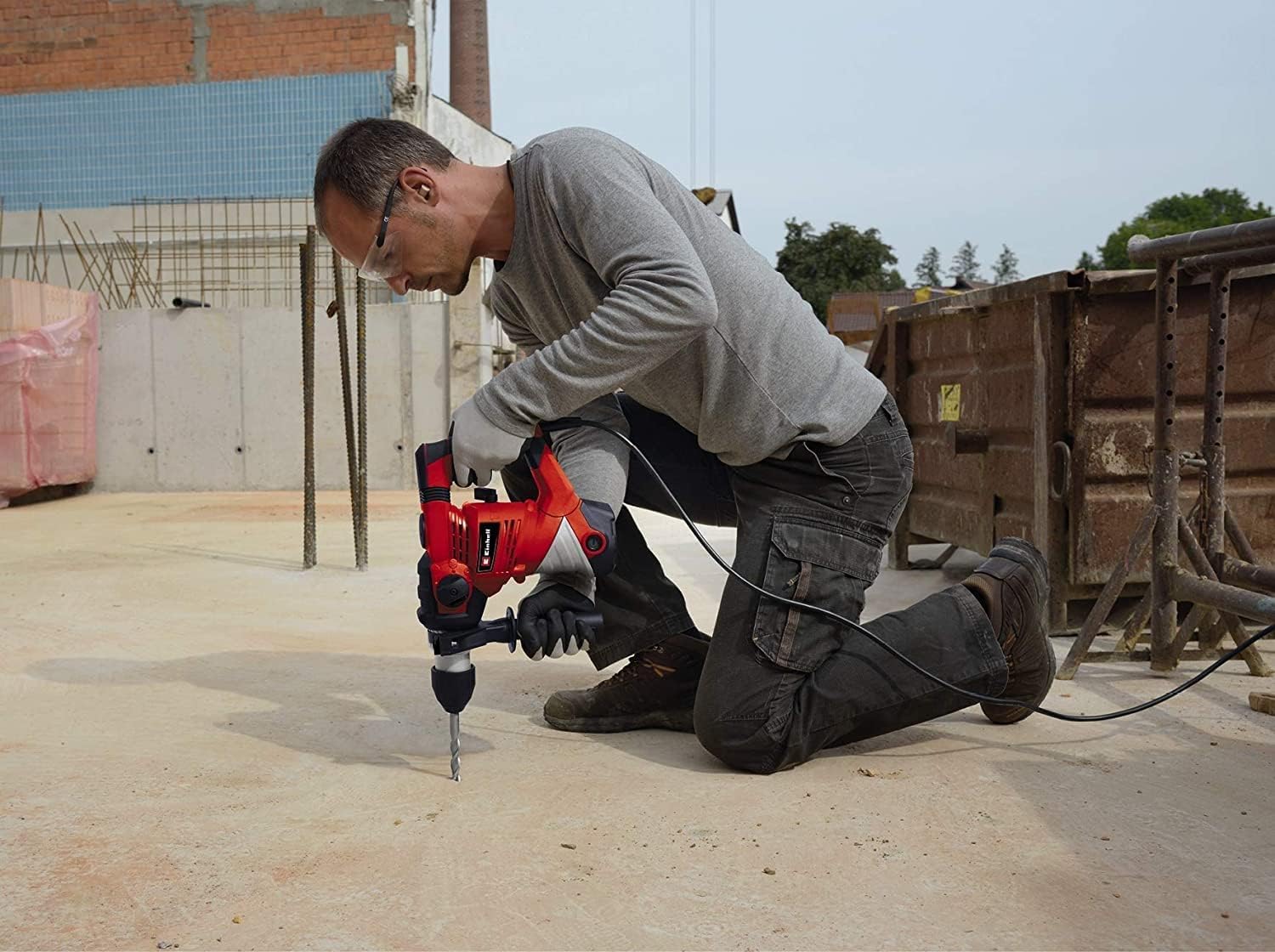 Einhell Bohrhammer TC-RH 1600 (1.600 W, 4 J, Bohren/Hammerbohren/Meißeln mit und ohne Fixierung, Pneumatisches Schlagwerk, SDS-plus-Werkzeugaufnahme, Überlast-Rutschkupplung)