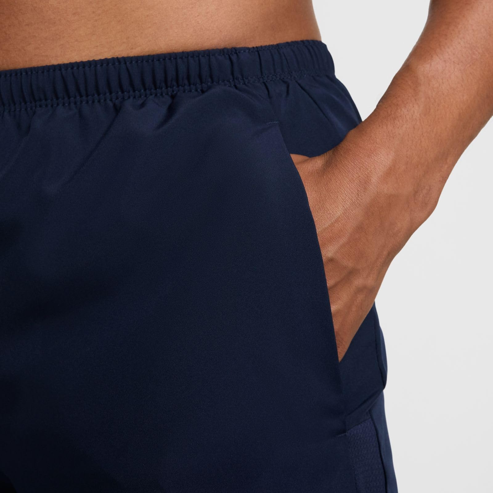 Nike Challenger Herren-Laufshorts Mit Futter (Ca. 18 cm), Obsidian/Reflective Silv, CZ9066-452, M