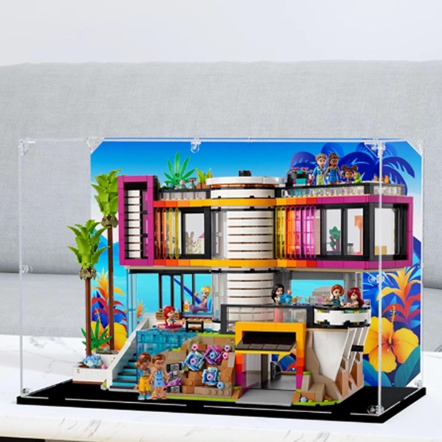 Acrylic Display Box for Lego 42639 Luxury Villa Model Kit, Dustproof Clear Box, Collectible Countertop Display Case (Box Only)