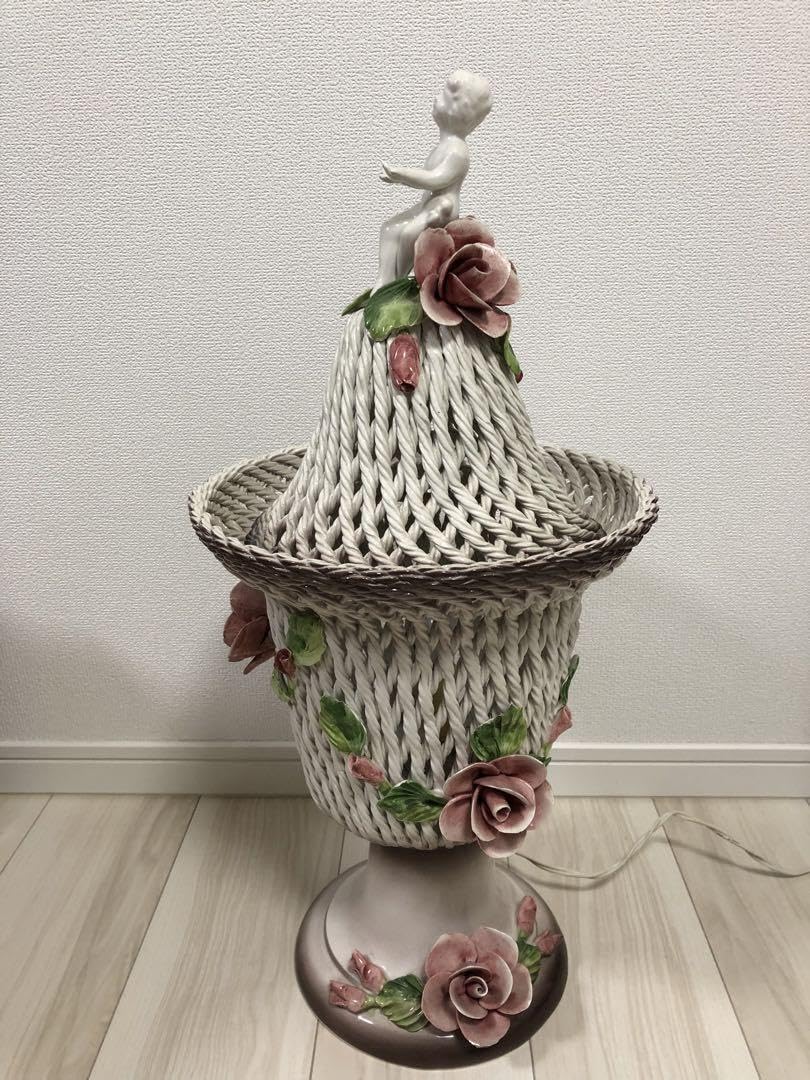 アール・ヌーヴォー 陶器 エンジェル 天使 薔薇 アンティークランプ アール・ヌーヴォー 陶器 エンジェル 天使 薔薇 アンティークランプ