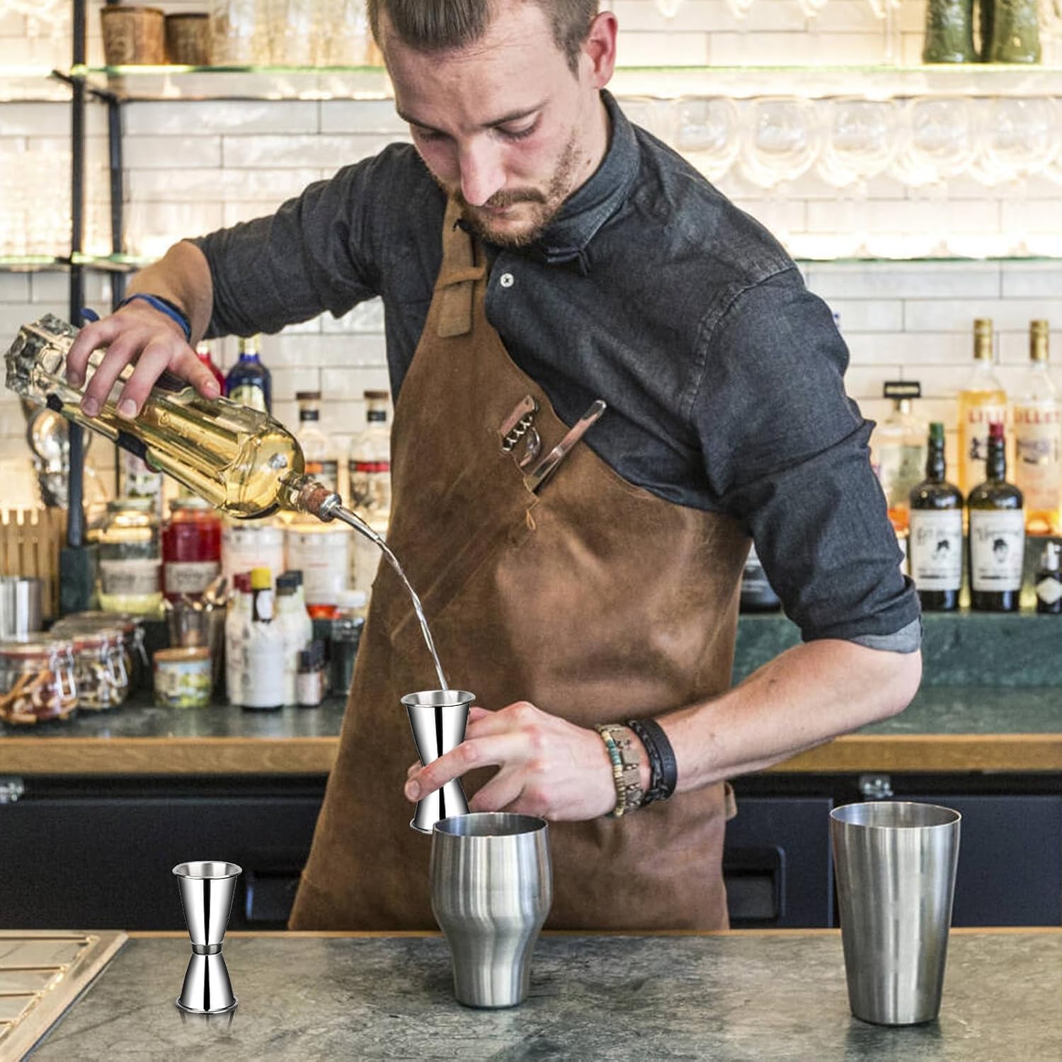 Messbecher für Barkeeper-Cocktails