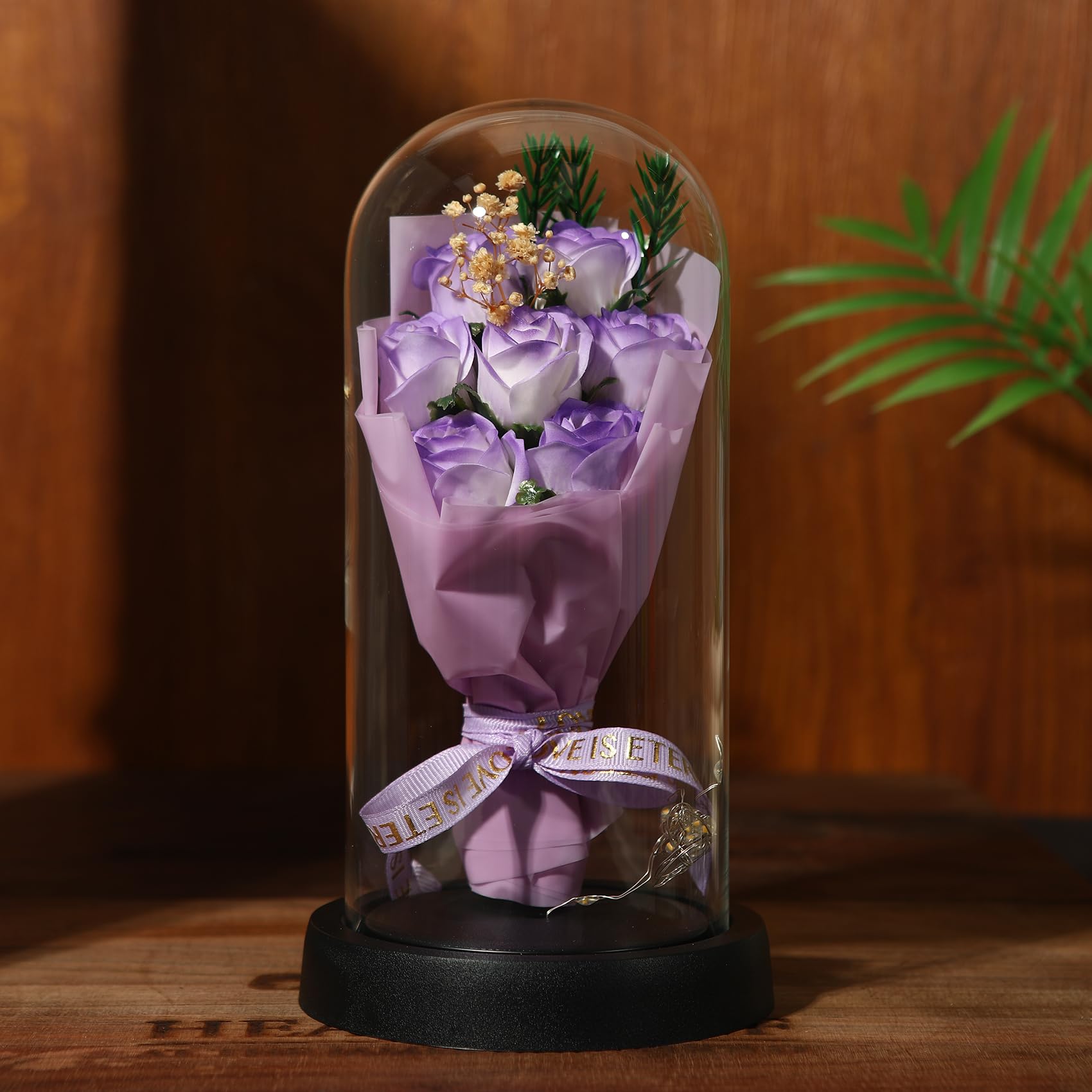 Bouquet de fleurs préservées idéal pour gâter votre maman