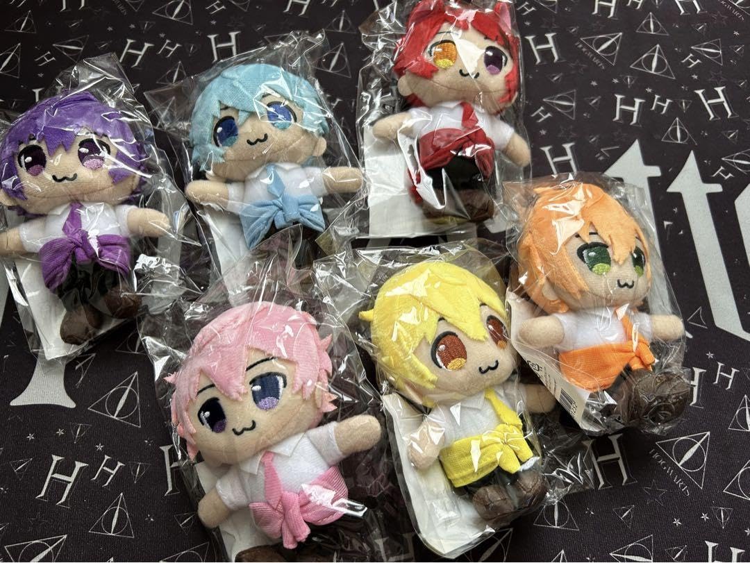 Amazon.co.jp: すとぷり ぬいぐるみキーホルダーメンバー 全員 : おもちゃ