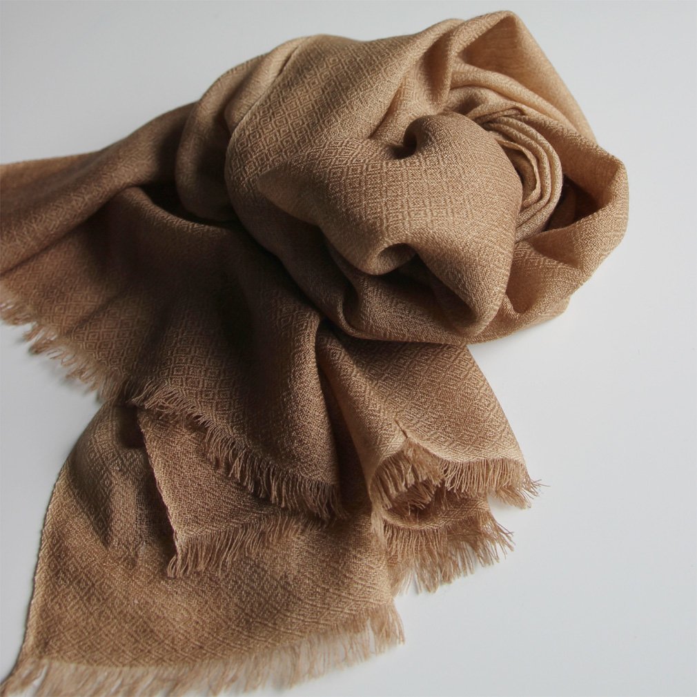 Sciarpa in lana merino con olio lavato, 100% finissima lana merino tessuta a mano, 45 x 180 cm