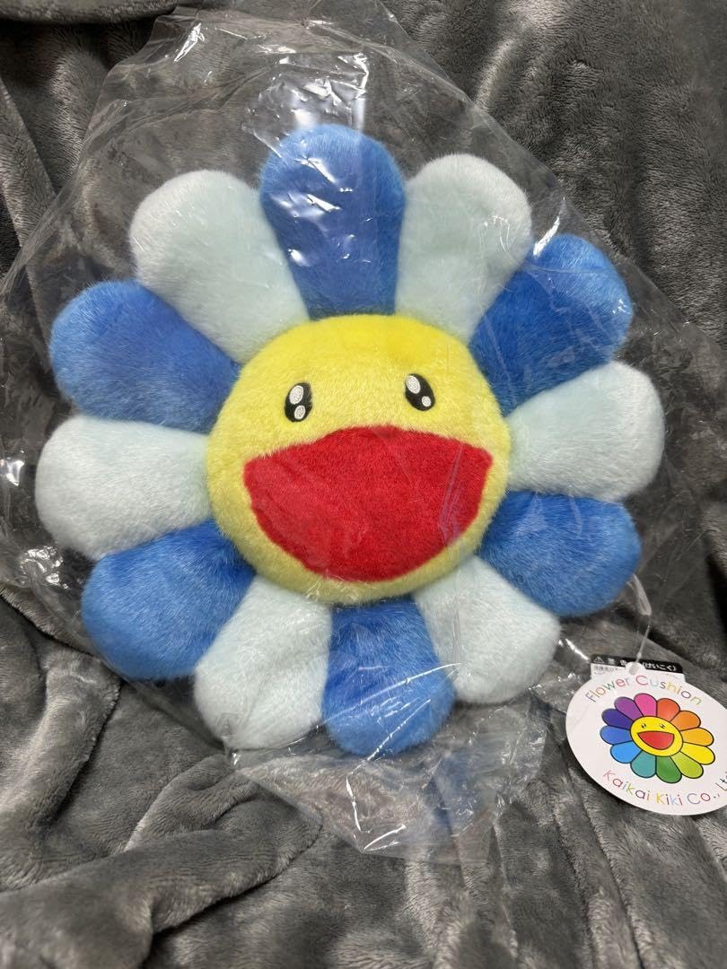 お花クッション　レインボー Amazon.co.jp: Kaikai Kiki お花クッション 30cm レインボー