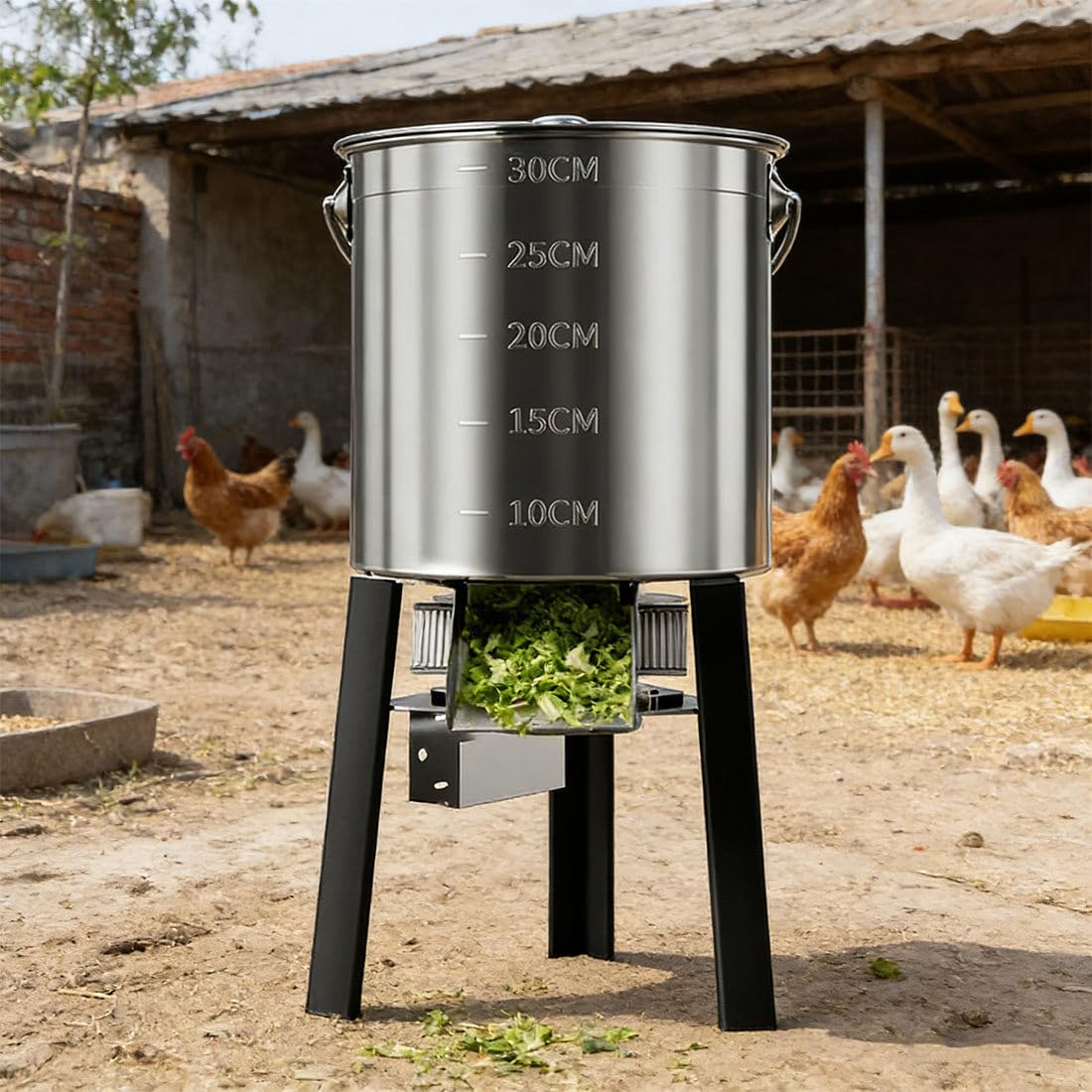 QianCruxtacy Electric Animal Feeding Machine, Feed Crusher and Shredder, with Stainless Steel Body, Dual Composite Blades, Large-Diameter Port for Rapidly Shredding Grass, Straw for Livestock Farms