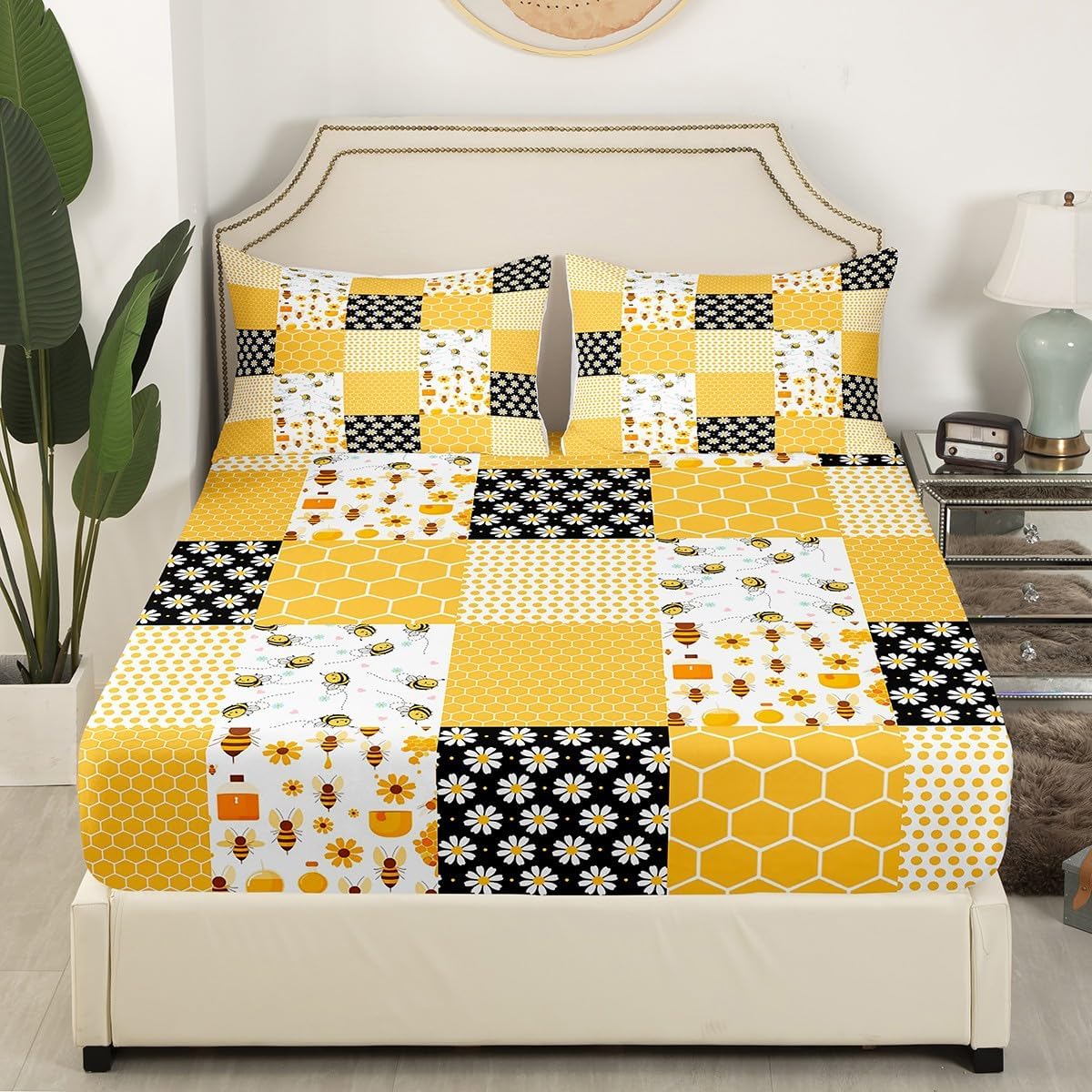 Feelyou Bee Bed Sheets Set King Size Bee Honeycomb Daisy Bedding Set for Kids Boys Girls Garden Floral Decor Sheet Set with Deep Pocket Fitted Sheet Microfiber Buffalo Check Plaid Bed Cover
